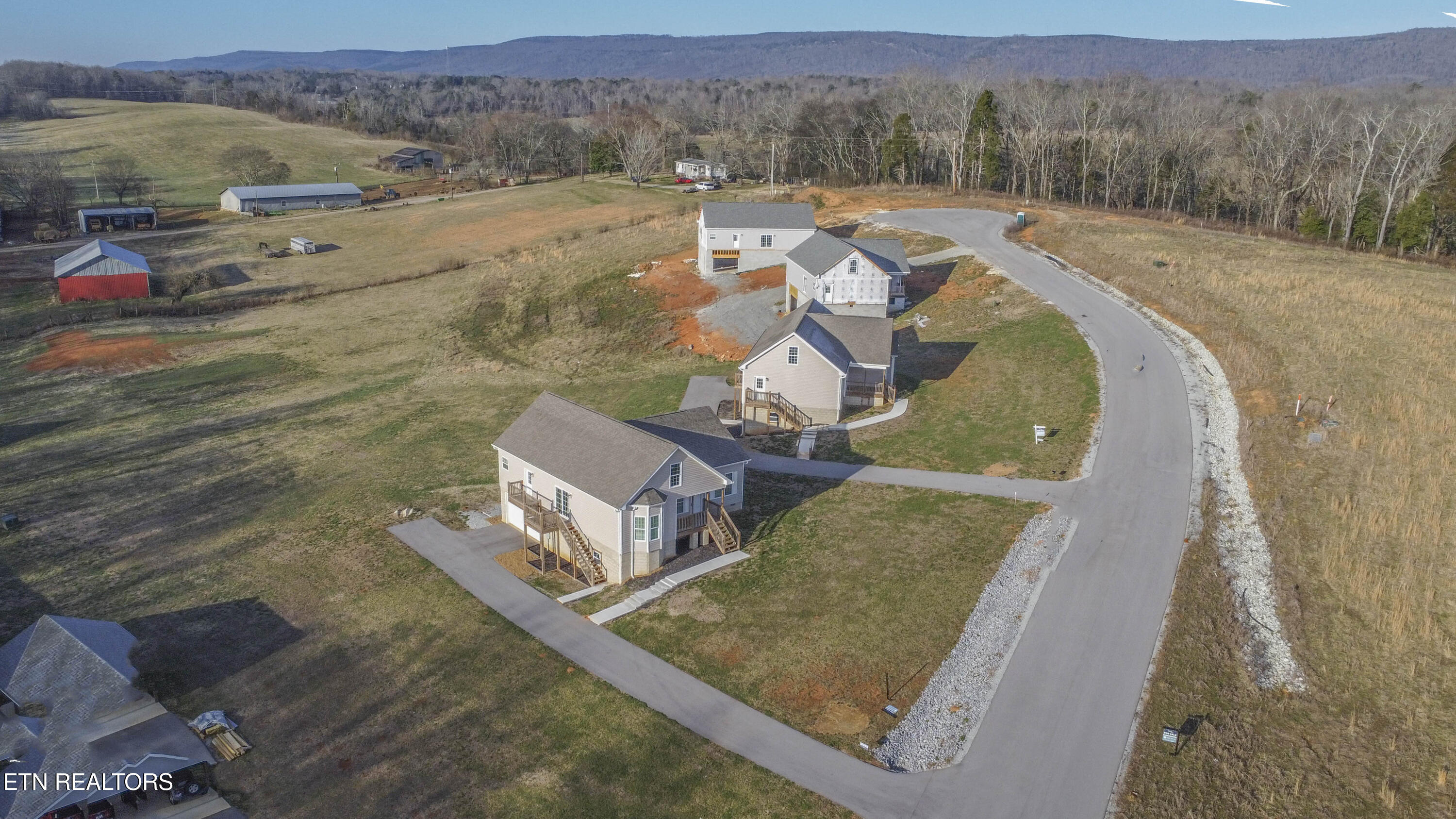 155 Waters Edge Drive Spring City TN 37381