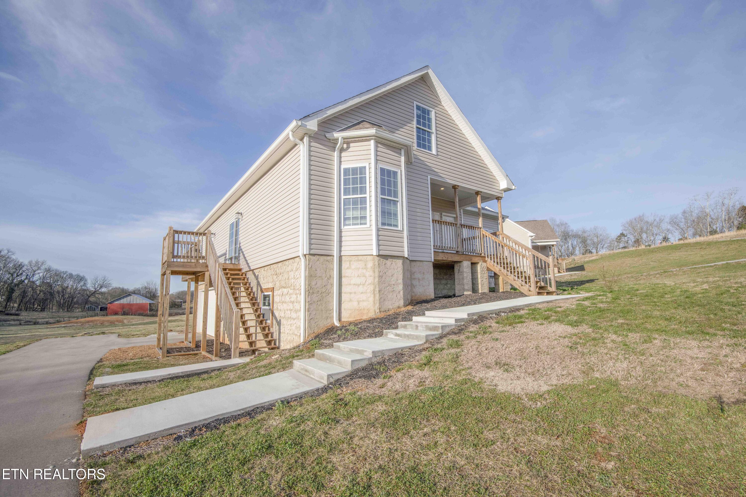 155 Waters Edge Drive Spring City TN 37381