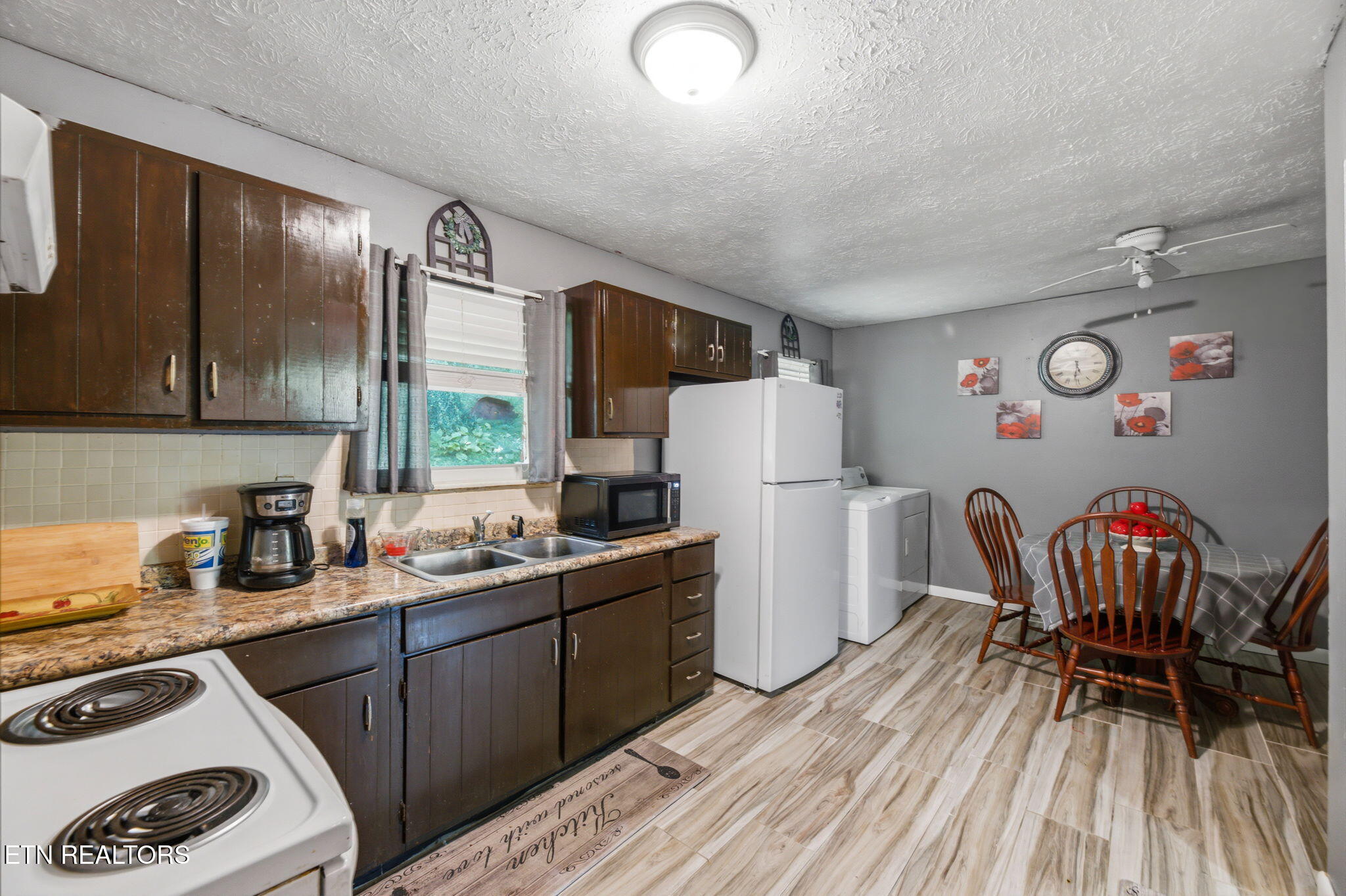 5116 Spring Valley Drive Knoxville TN 37917