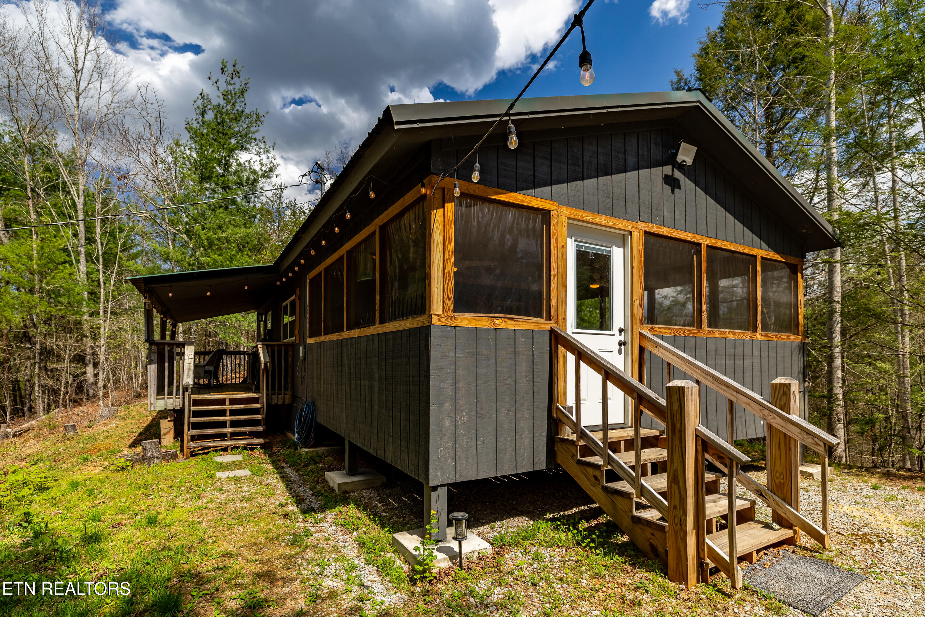 1700 Rafter Road Tellico Plains TN 37385
