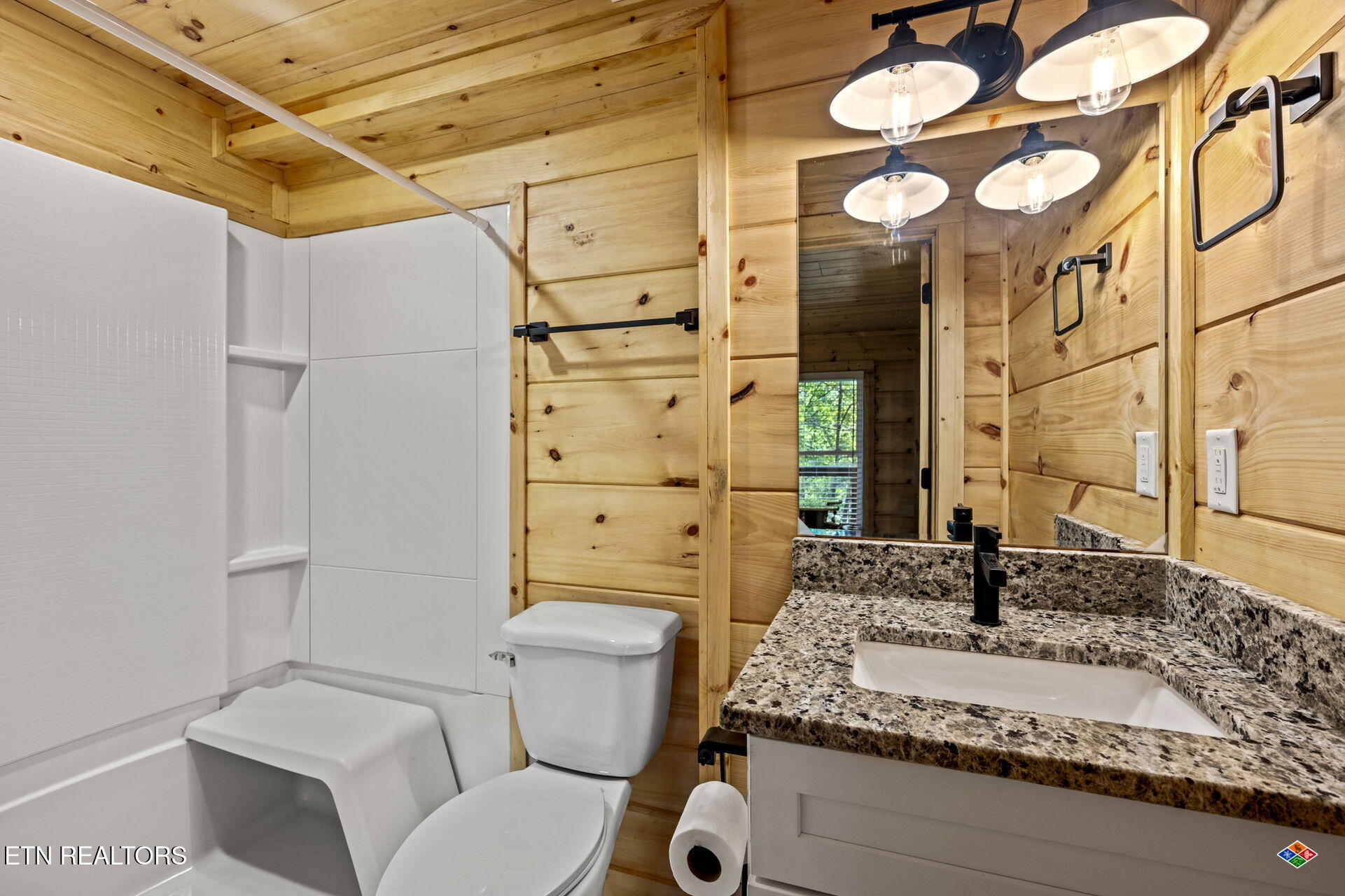 1135 Shady Grove Lane Gatlinburg TN 37738