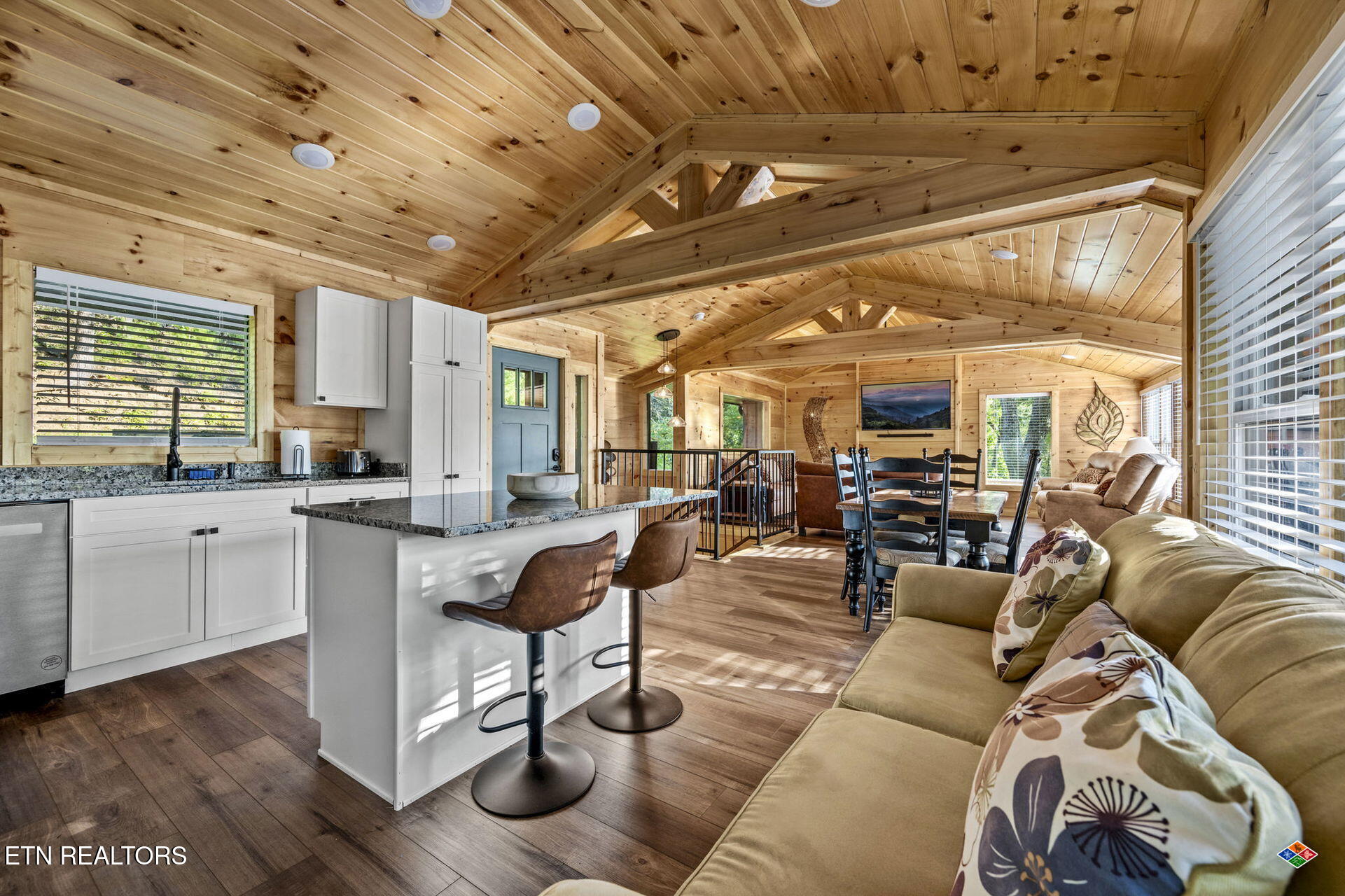 1135 Shady Grove Lane Gatlinburg TN 37738