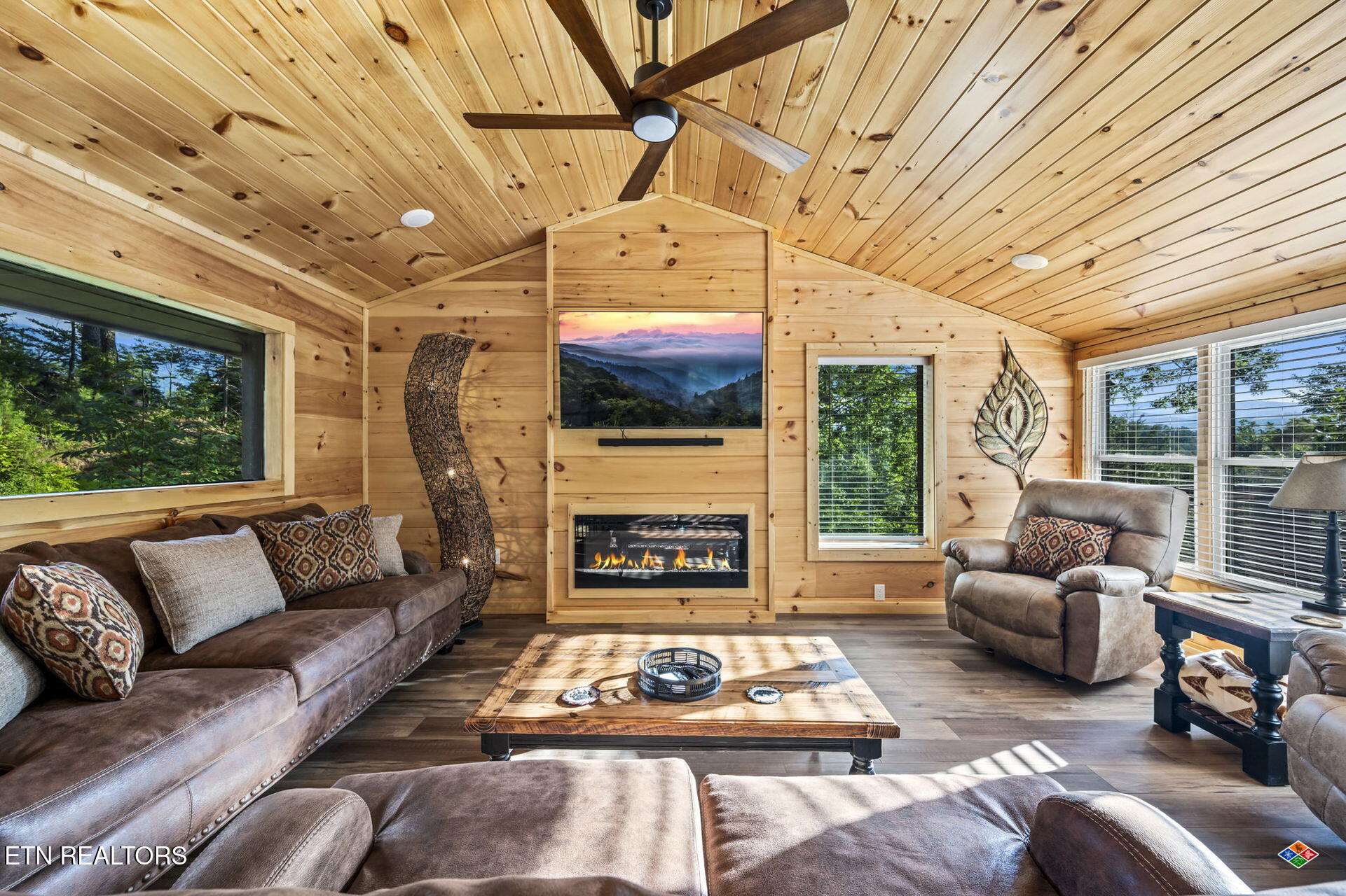 1135 Shady Grove Lane Gatlinburg TN 37738