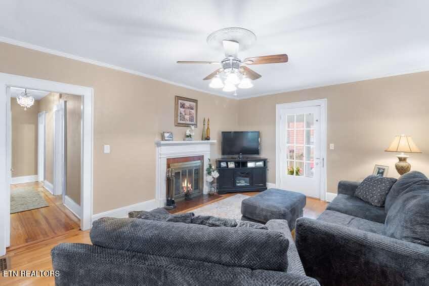 214 Broad Street Sweetwater TN 37874