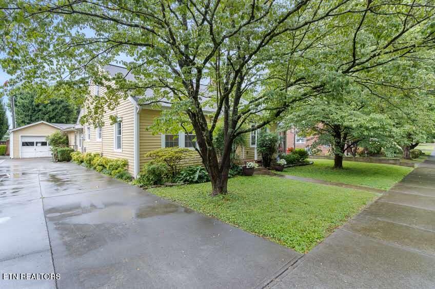 214 Broad Street Sweetwater TN 37874