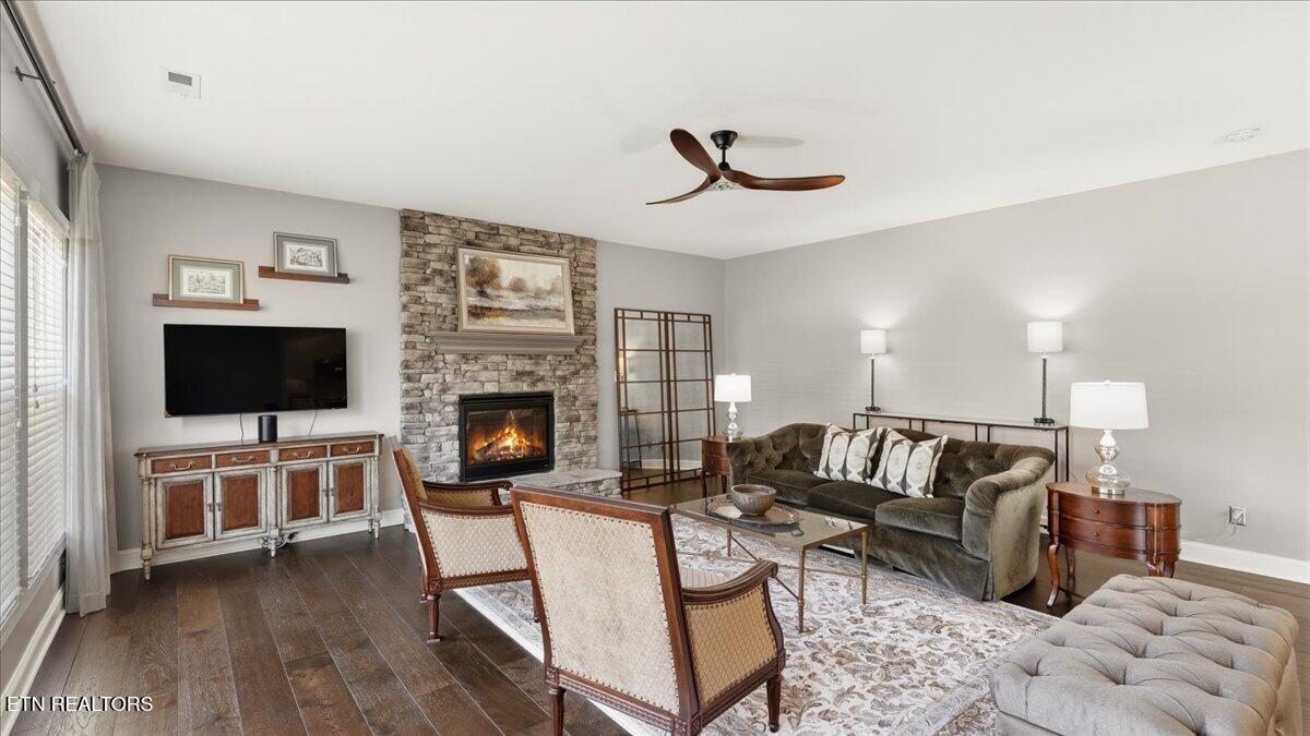 1455 Mossy Rock Lane Knoxville TN 37922
