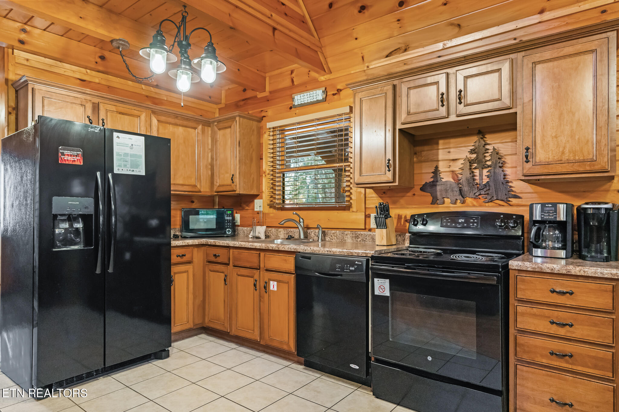 753 Glory Ridge Way Gatlinburg TN 37738