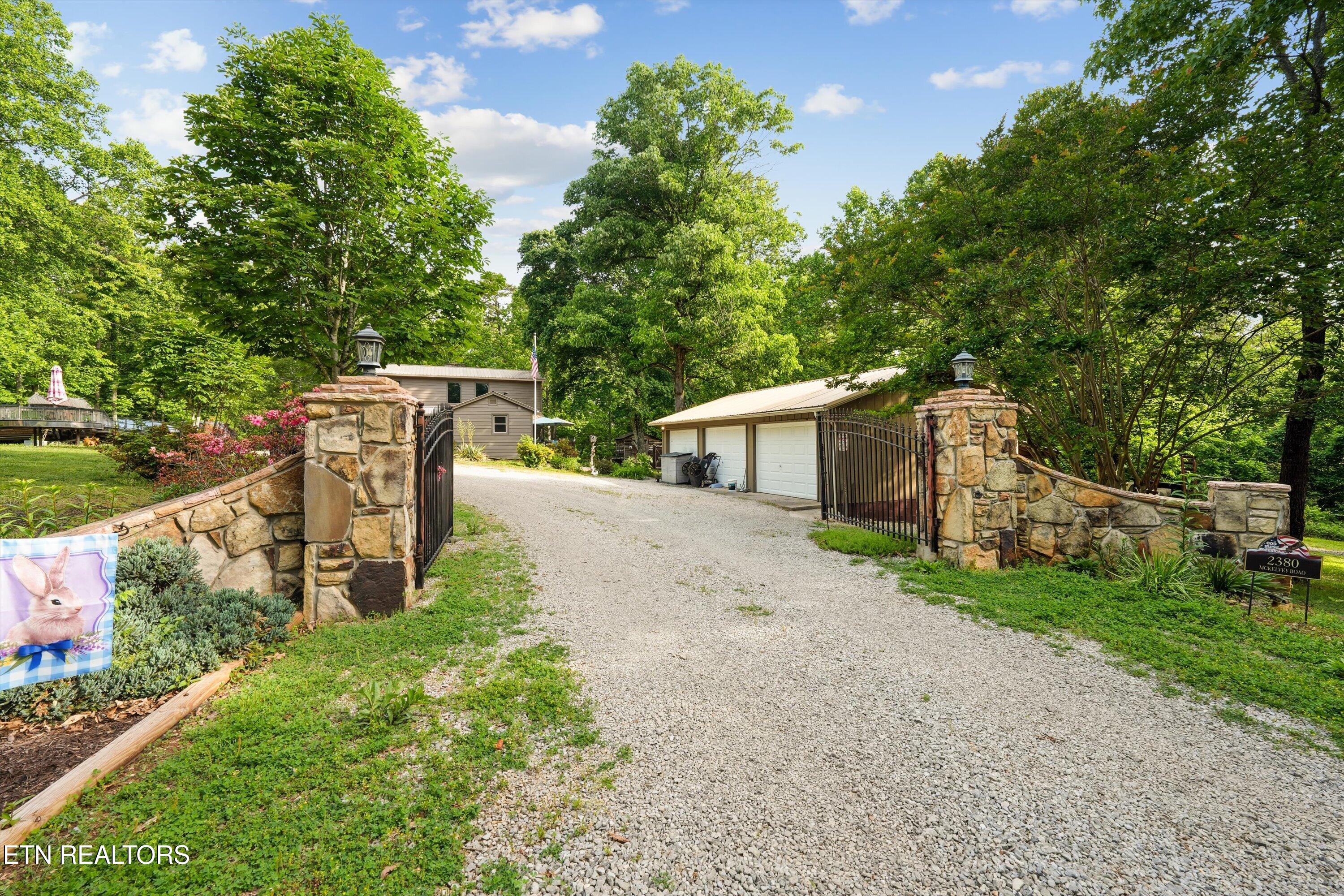 2380 Mckelvey Road Greenback TN 37742