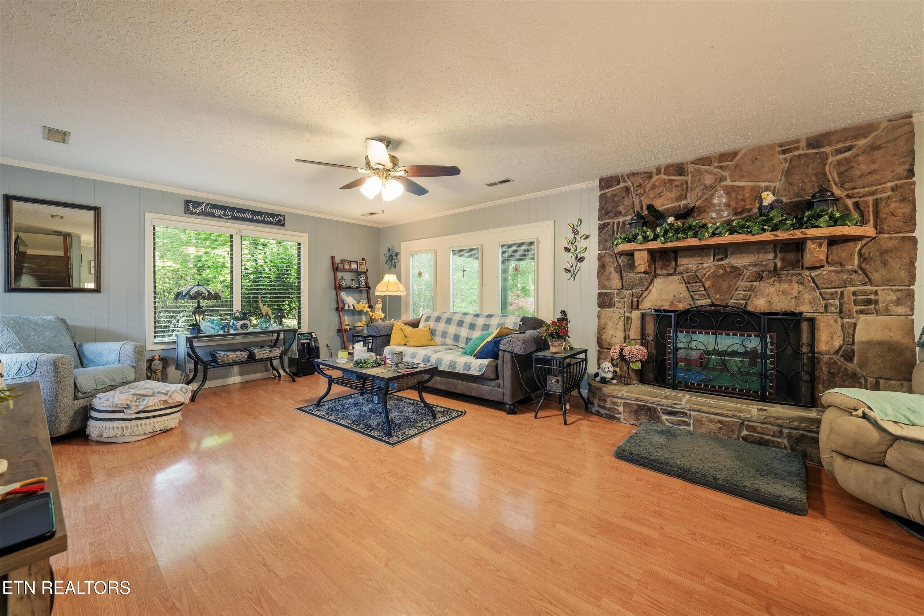 2380 Mckelvey Road Greenback TN 37742