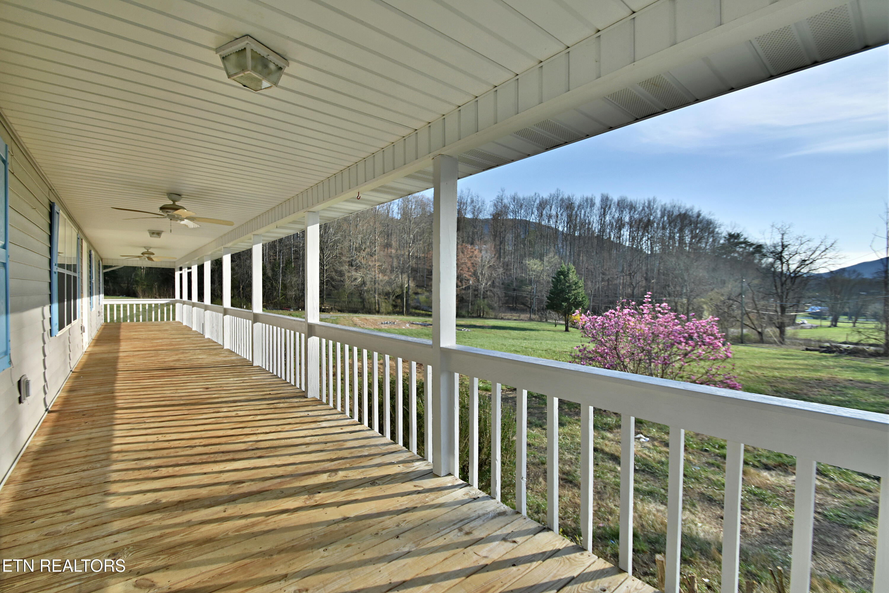 2737 Clabo Road Sevierville TN 37862