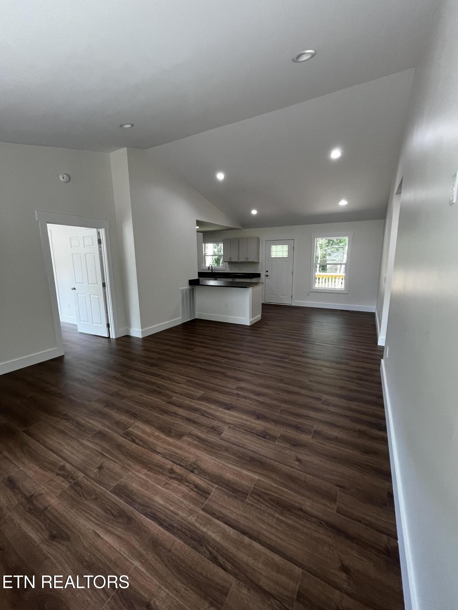 135 Peachtree Drive Crossville TN 38555