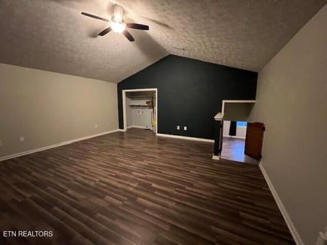 124 Mohawk Trail LaFollette TN 37766