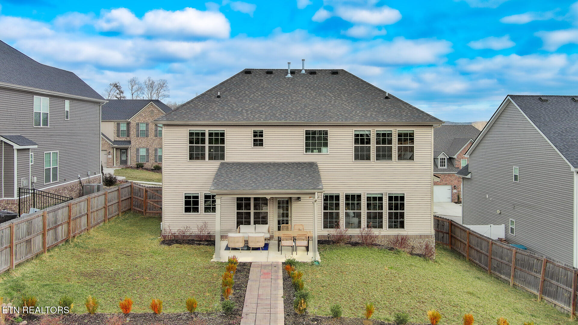 9708 Walking Stick Drive Knoxville TN 37922