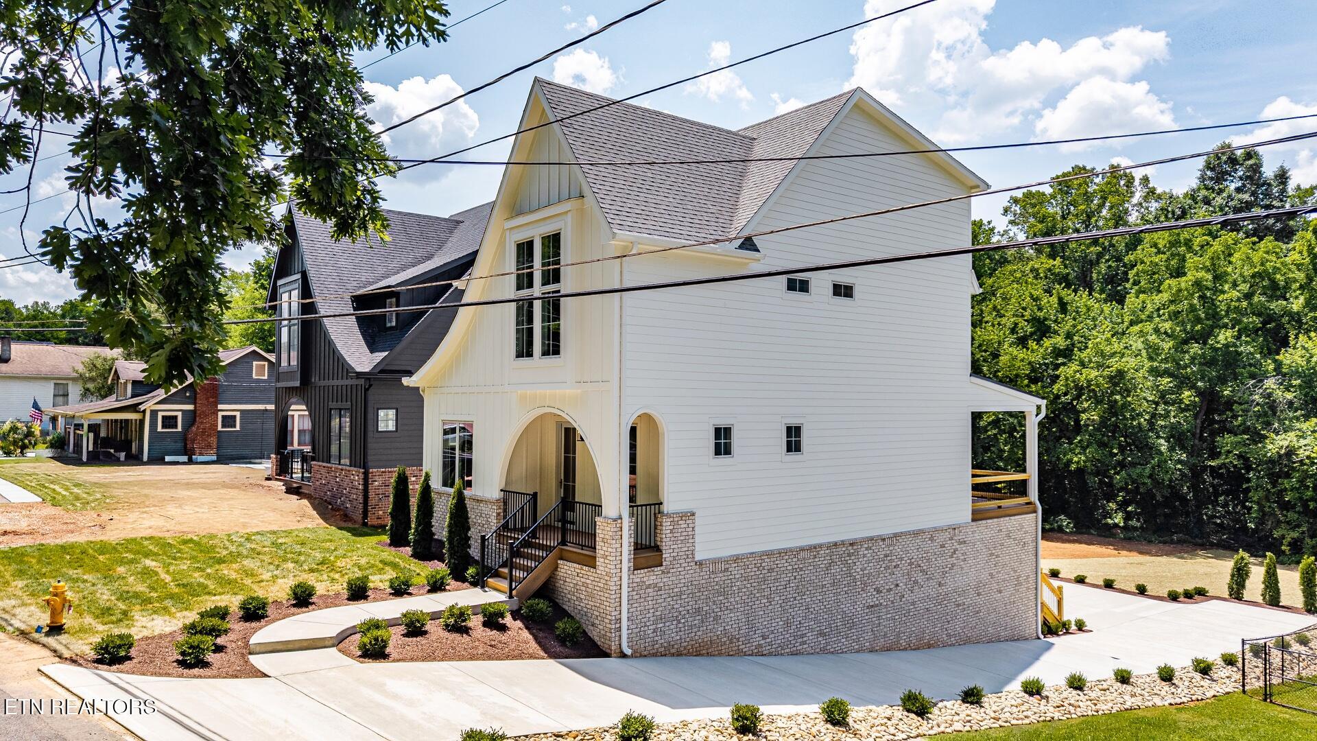 2014 Island Home Avenue Knoxville TN 37920