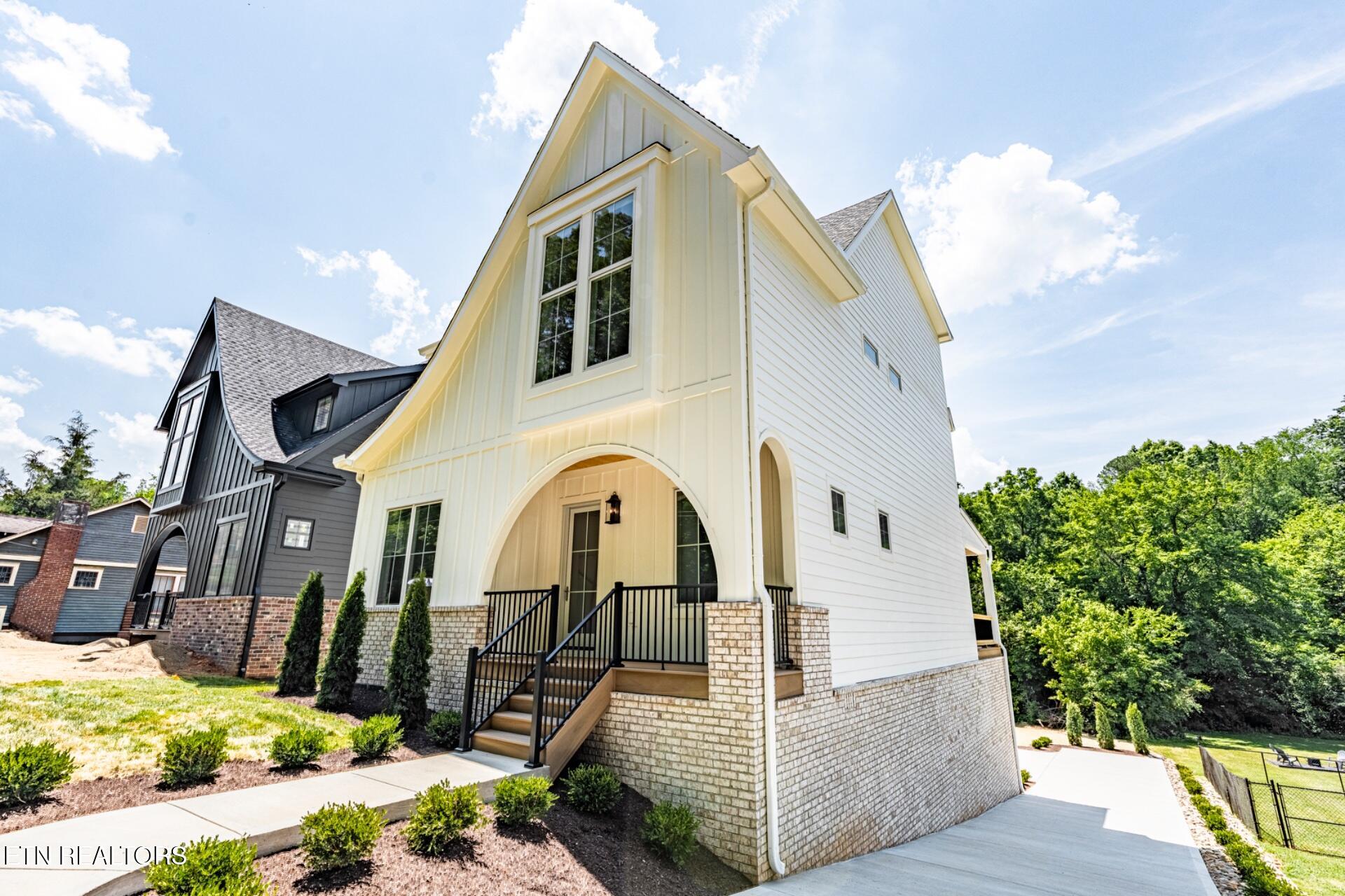 2014 Island Home Avenue Knoxville TN 37920