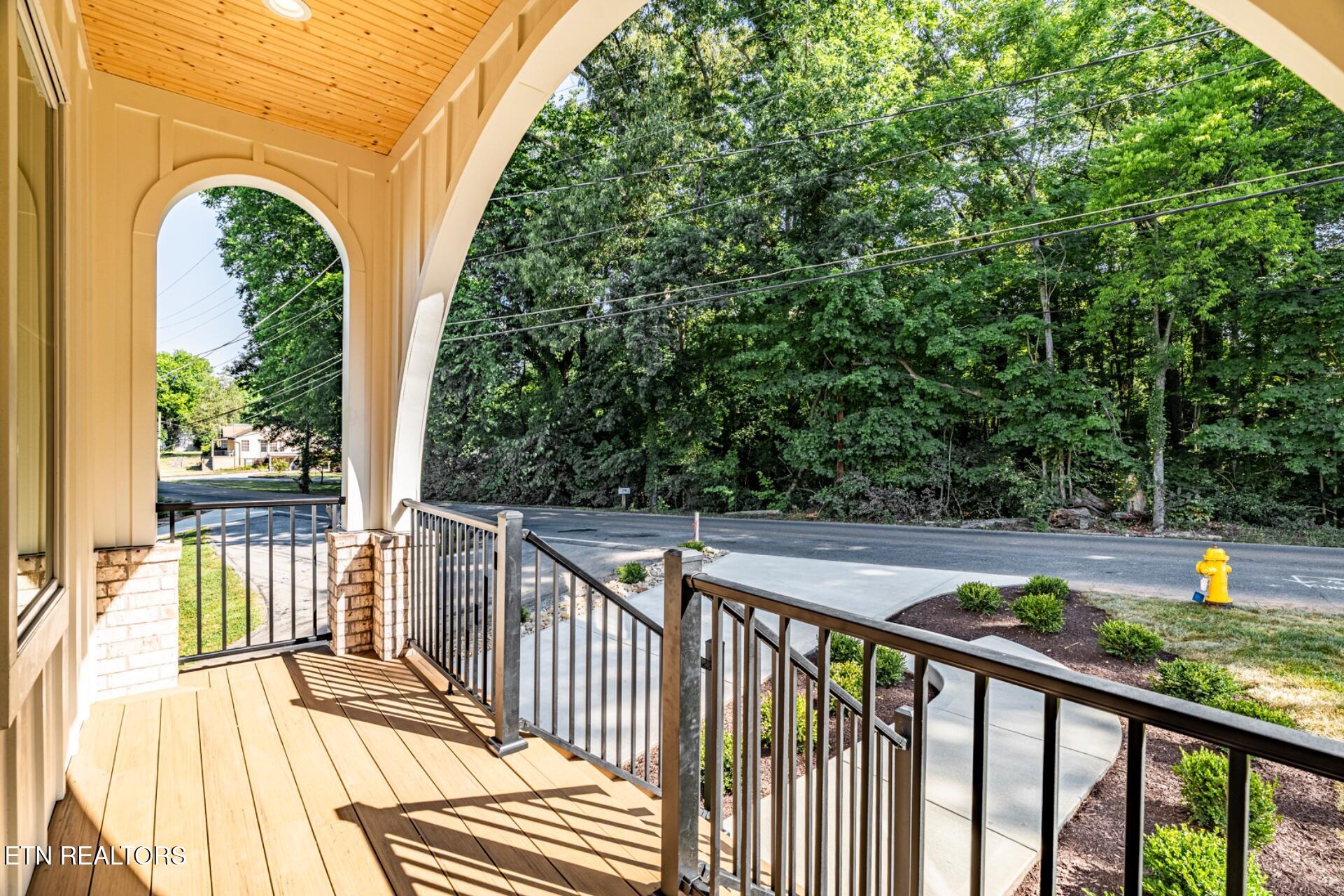2014 Island Home Avenue Knoxville TN 37920
