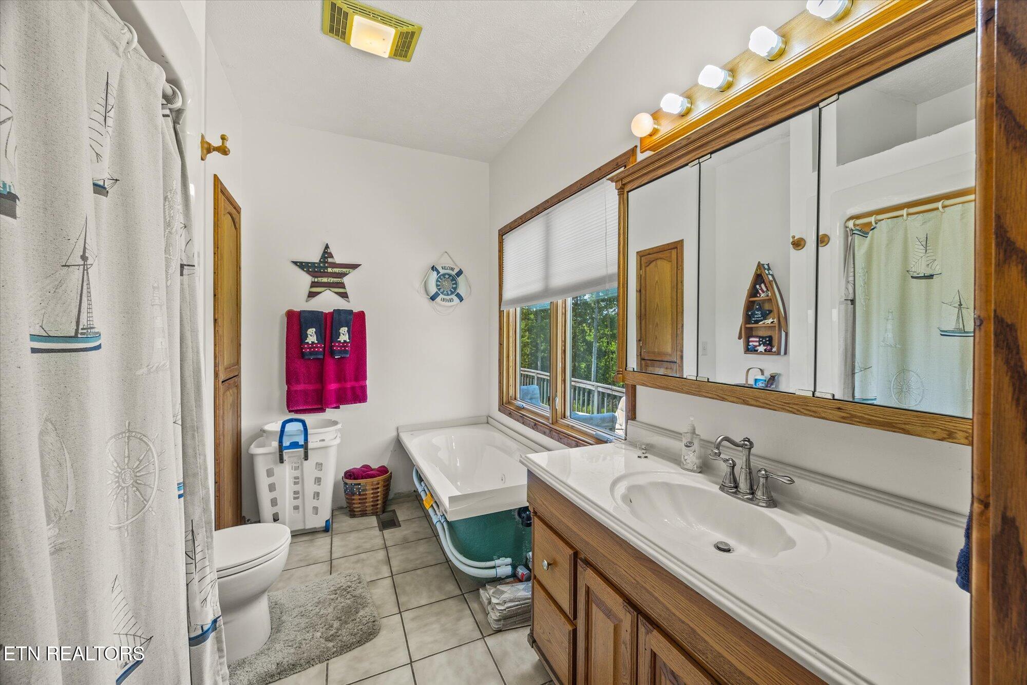 7380 Lillydale Road Byrdstown TN 38549