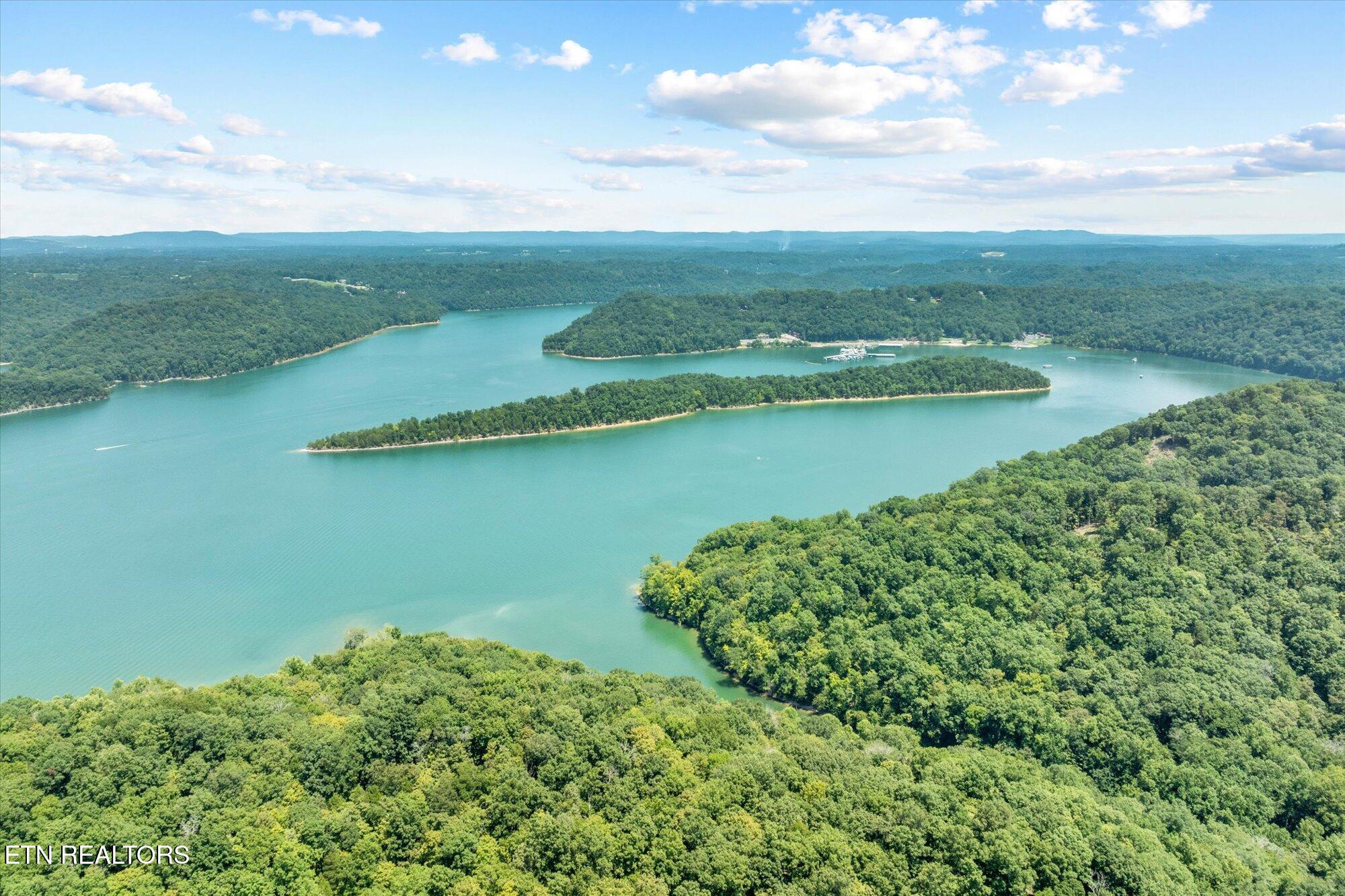 7380 Lillydale Road Byrdstown TN 38549