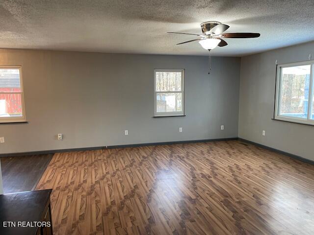 125 Walnut Lane Oneida TN 37841