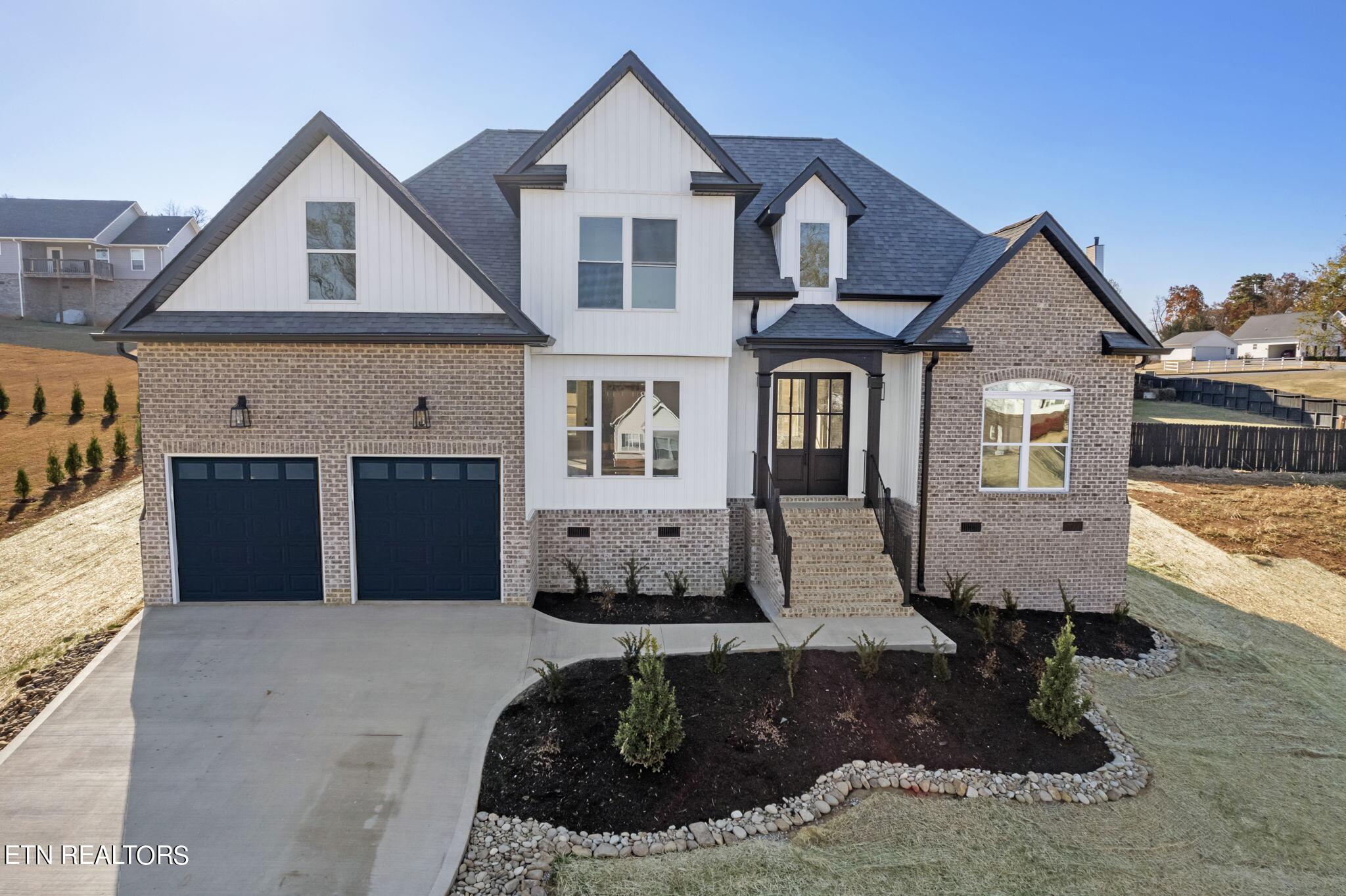 2119 Kings View Loop Seymour TN 37865