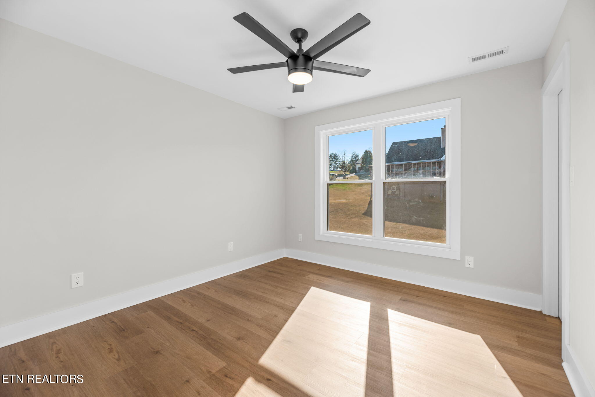 2119 Kings View Loop Seymour TN 37865