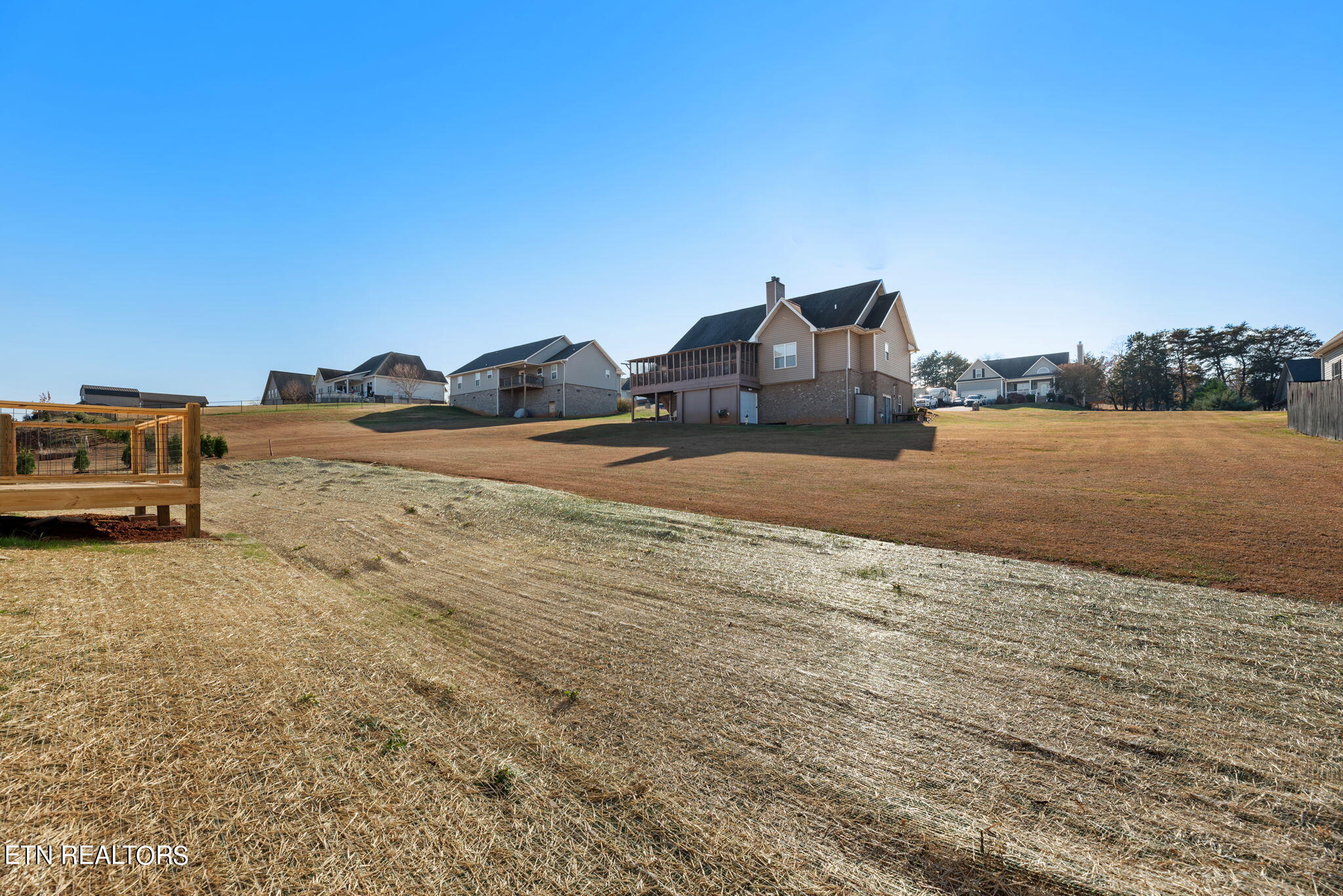 2119 Kings View Loop Seymour TN 37865