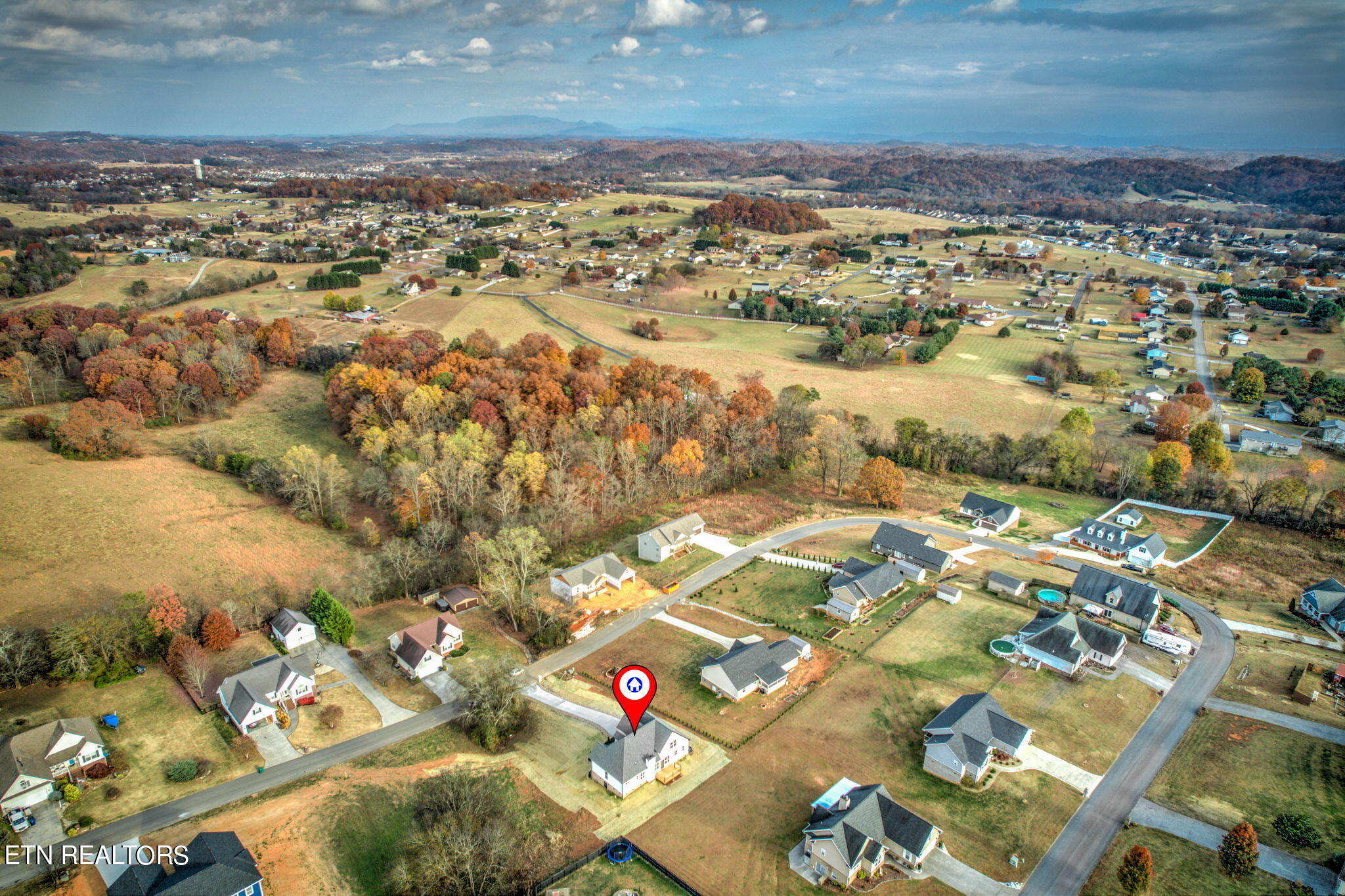 2119 Kings View Loop Seymour TN 37865