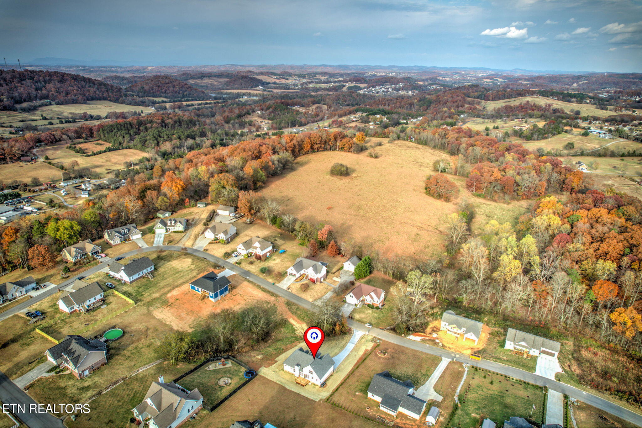 2119 Kings View Loop Seymour TN 37865