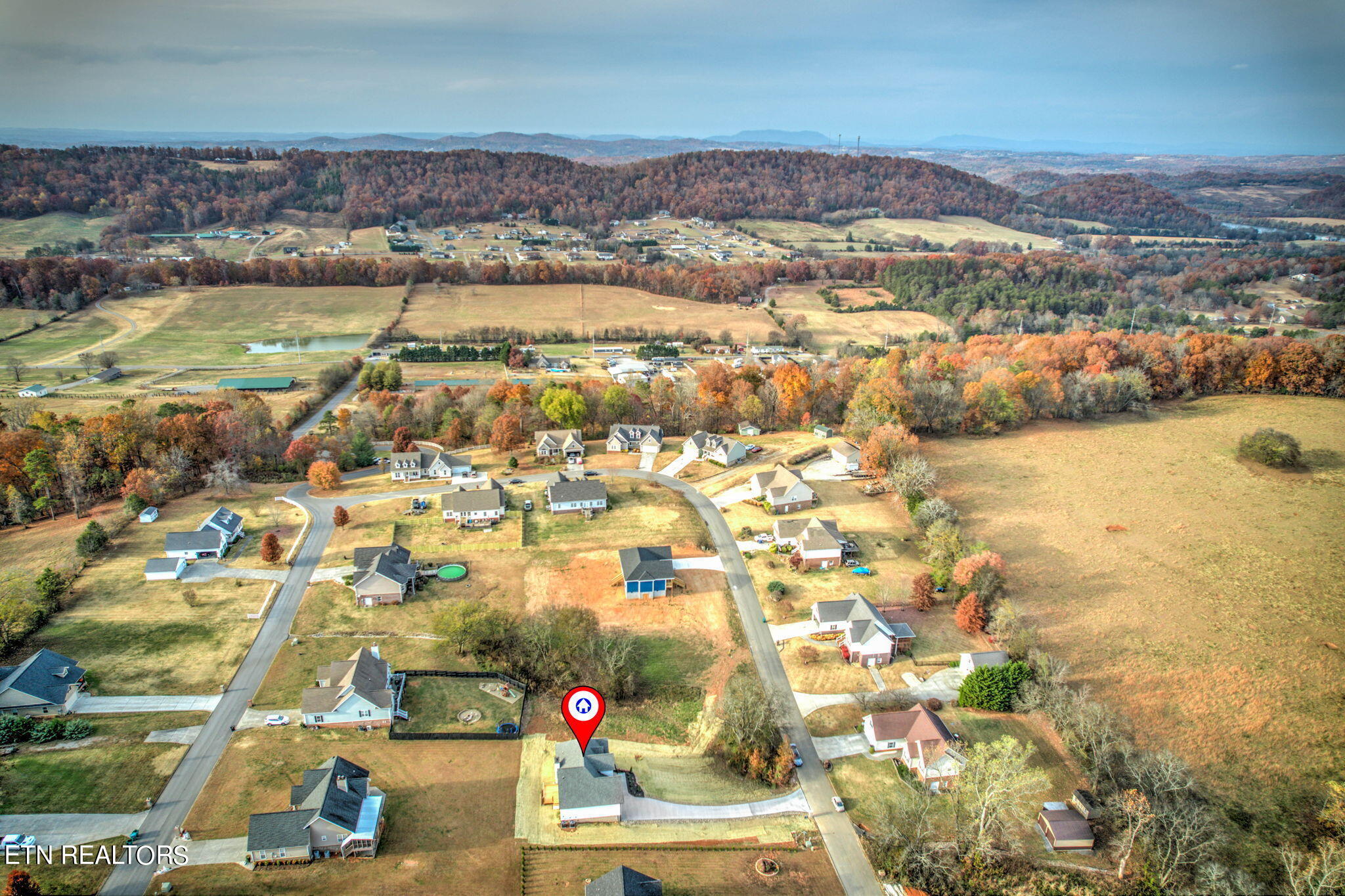 2119 Kings View Loop Seymour TN 37865