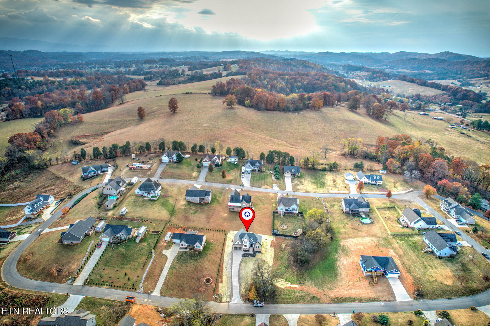2119 Kings View Loop Seymour TN 37865