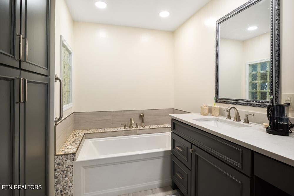 3416 Saint Andrews Drive Baneberry TN 37890