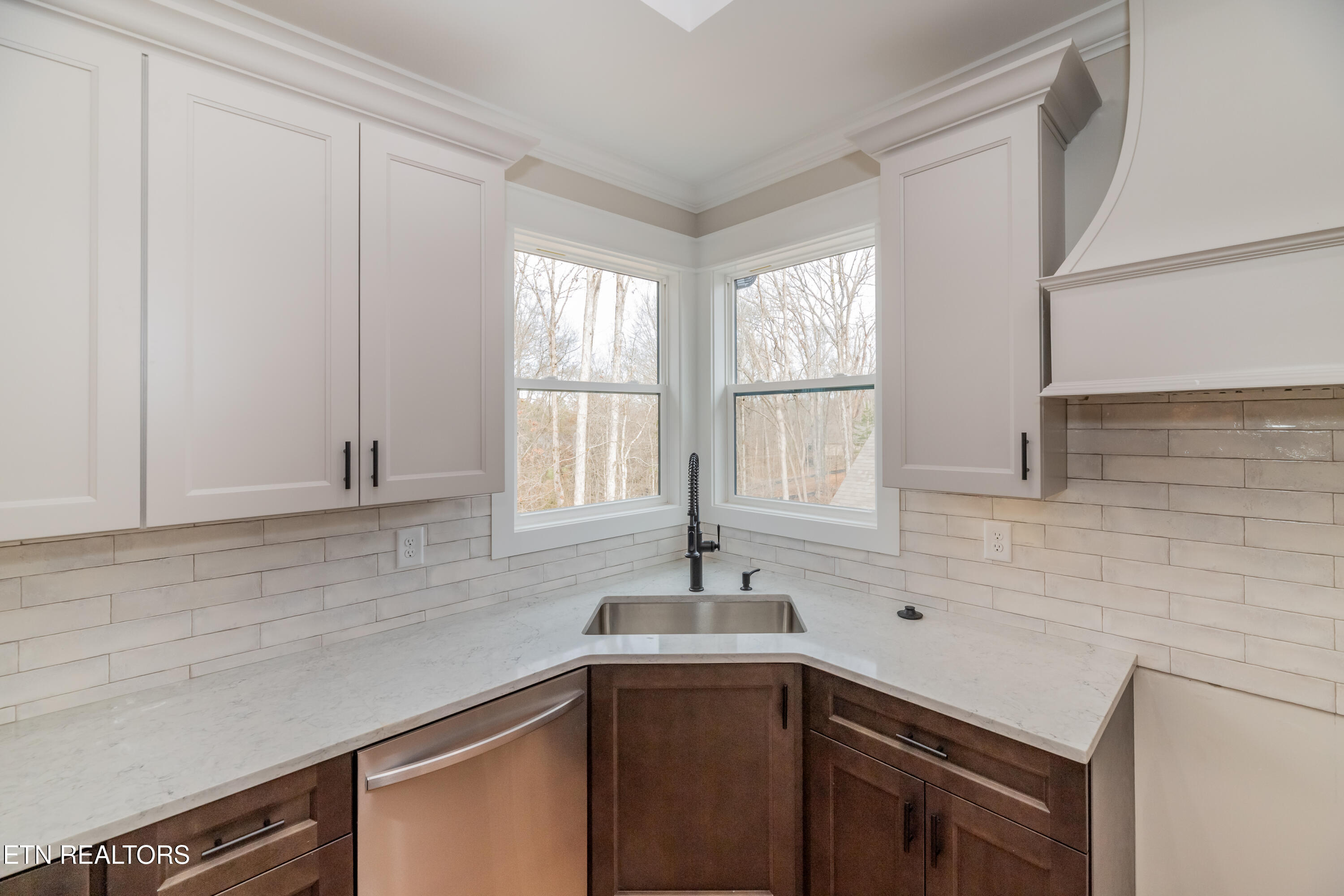 328 Nuhya Lane Loudon TN 37774