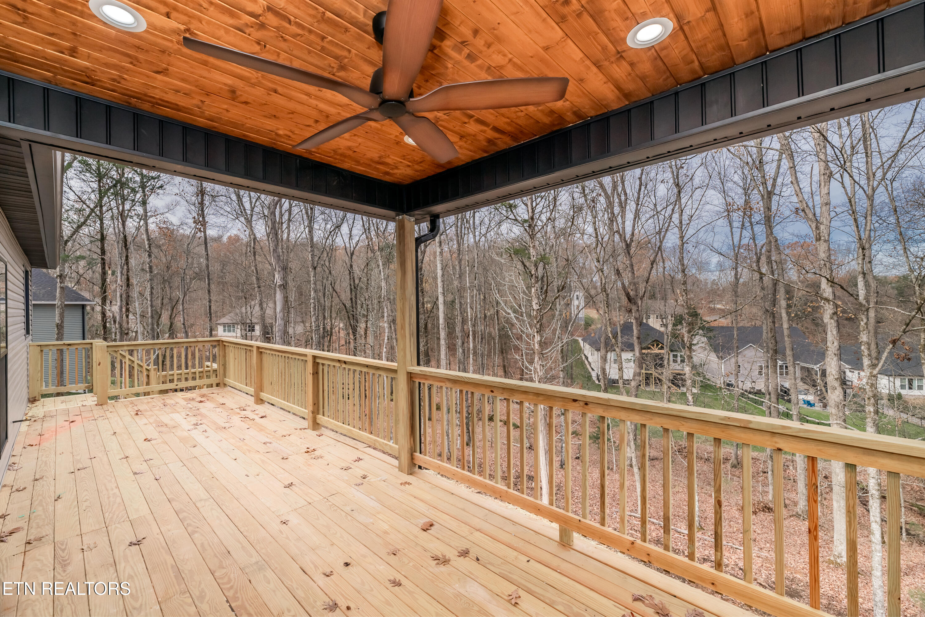 328 Nuhya Lane Loudon TN 37774