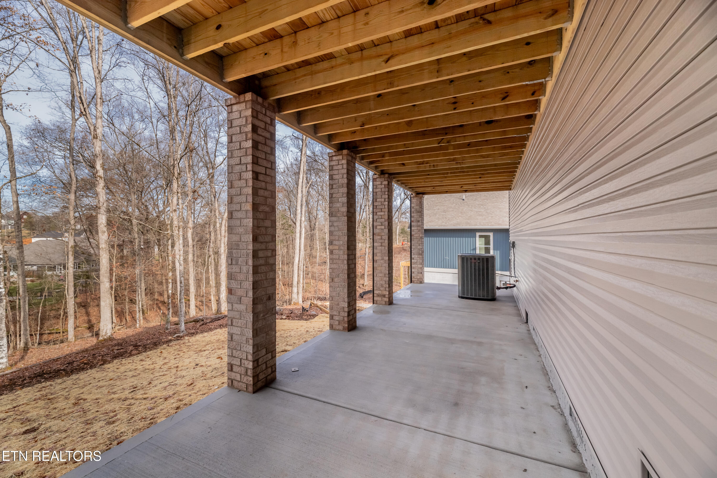 328 Nuhya Lane Loudon TN 37774