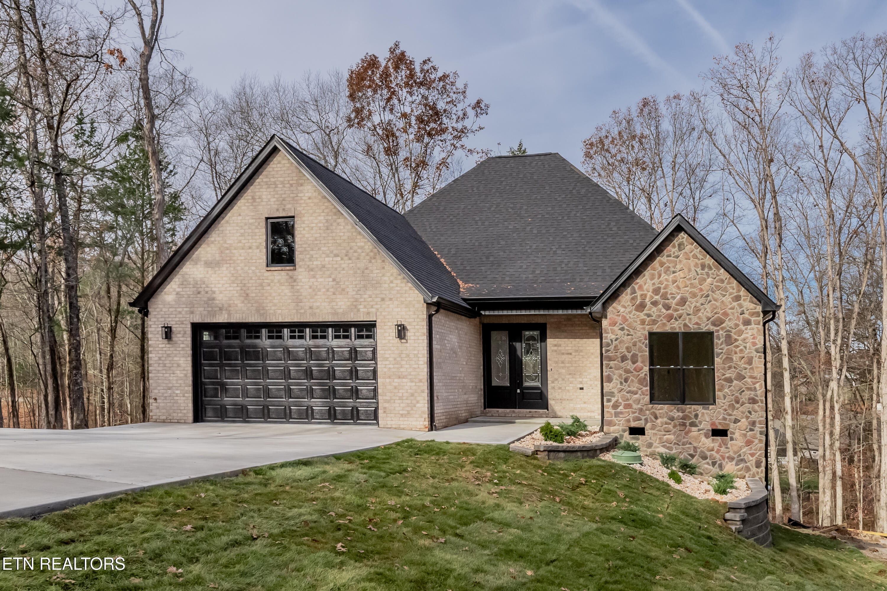 328 Nuhya Lane Loudon TN 37774
