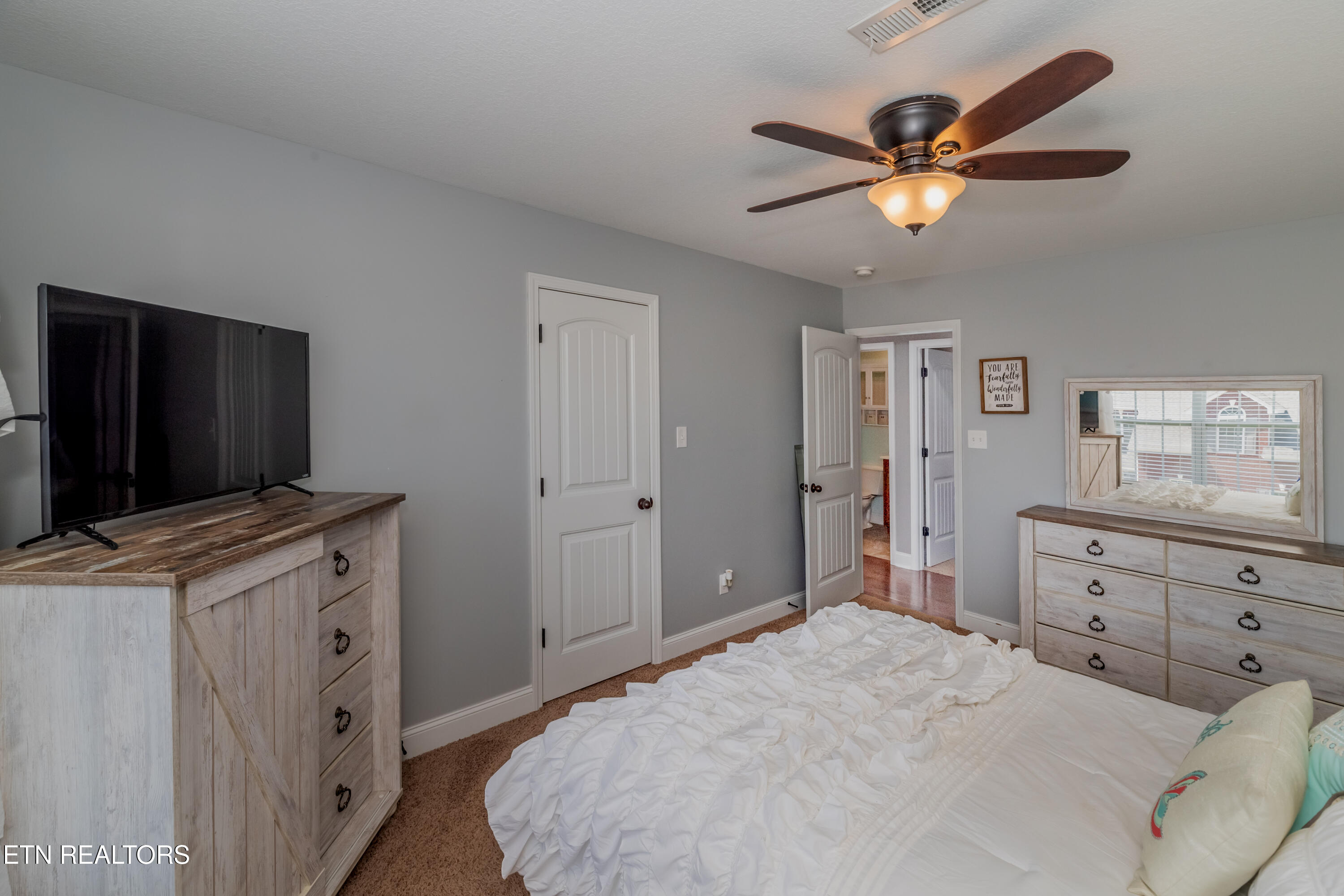 6123 Wishing Well Lane Knoxville TN 37918
