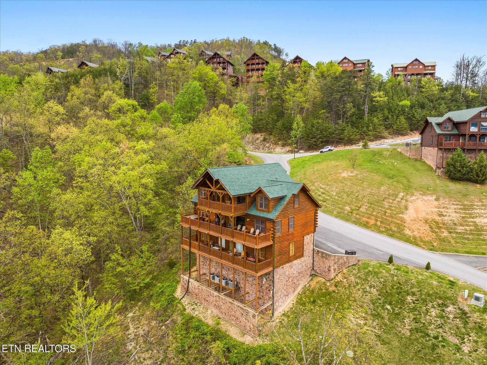 2722 Mountain Perserve Drive Sevierville TN 37862