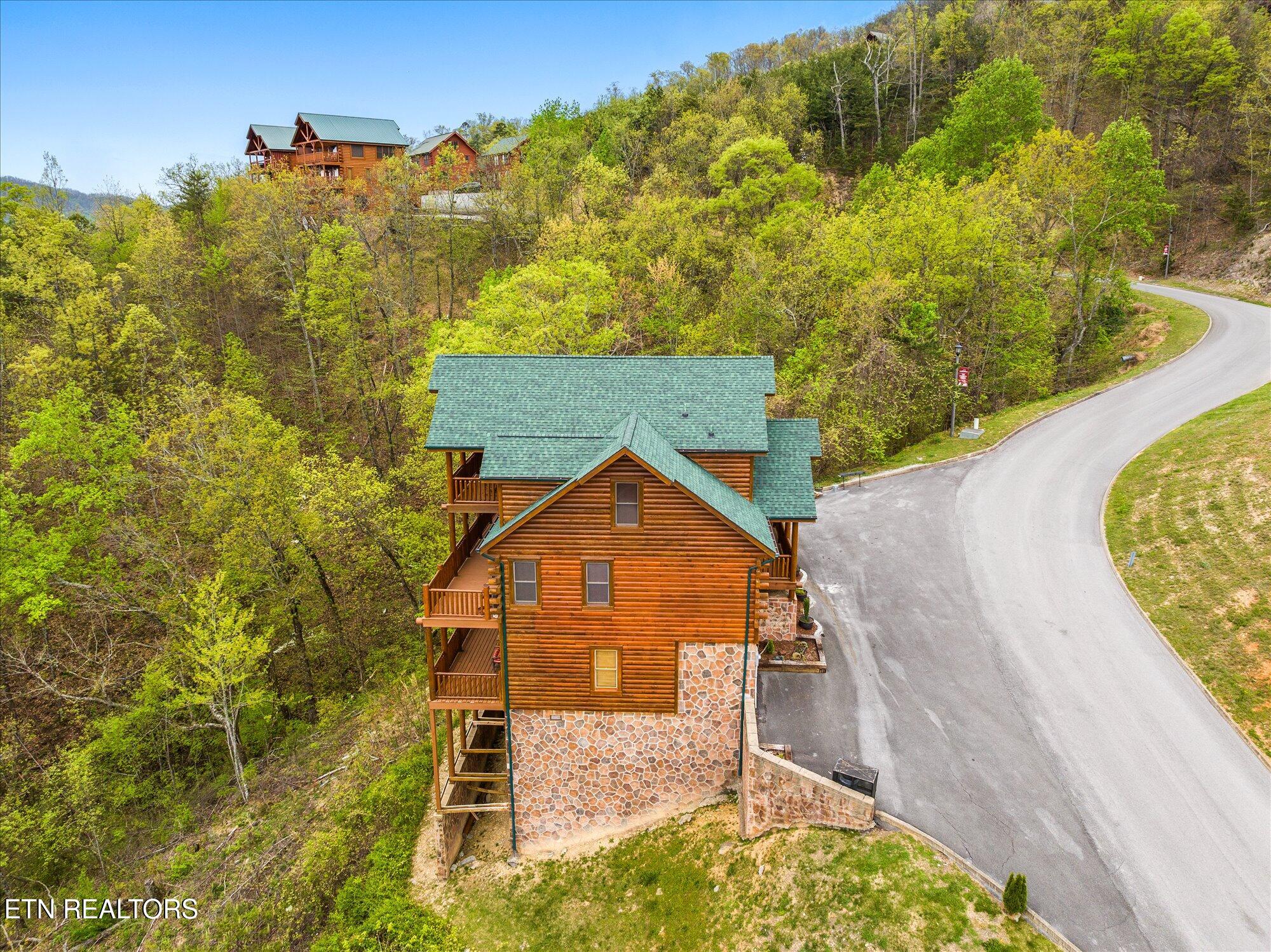 2722 Mountain Perserve Drive Sevierville TN 37862