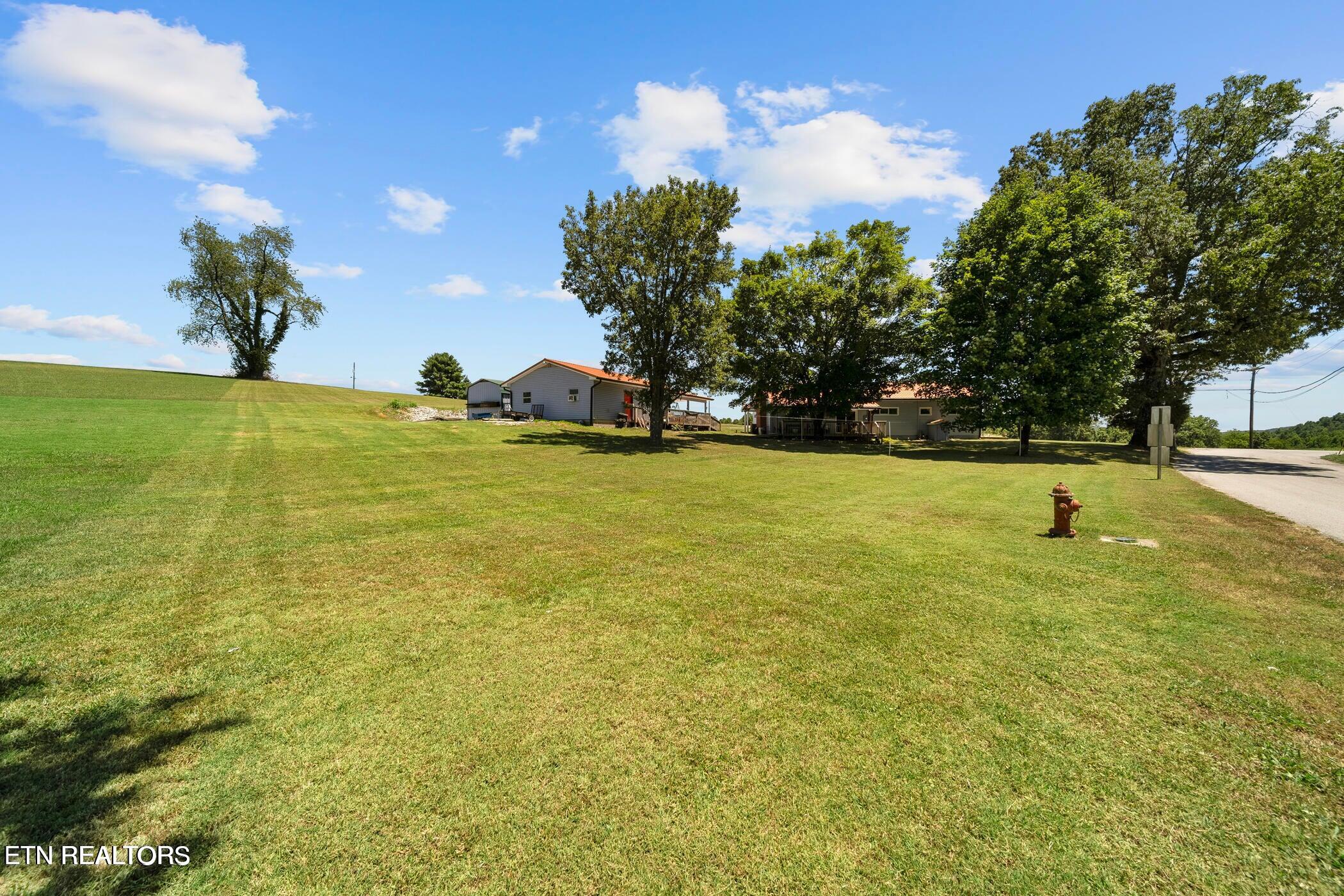 1016 Swan Pond Circle Road Harriman TN 37748