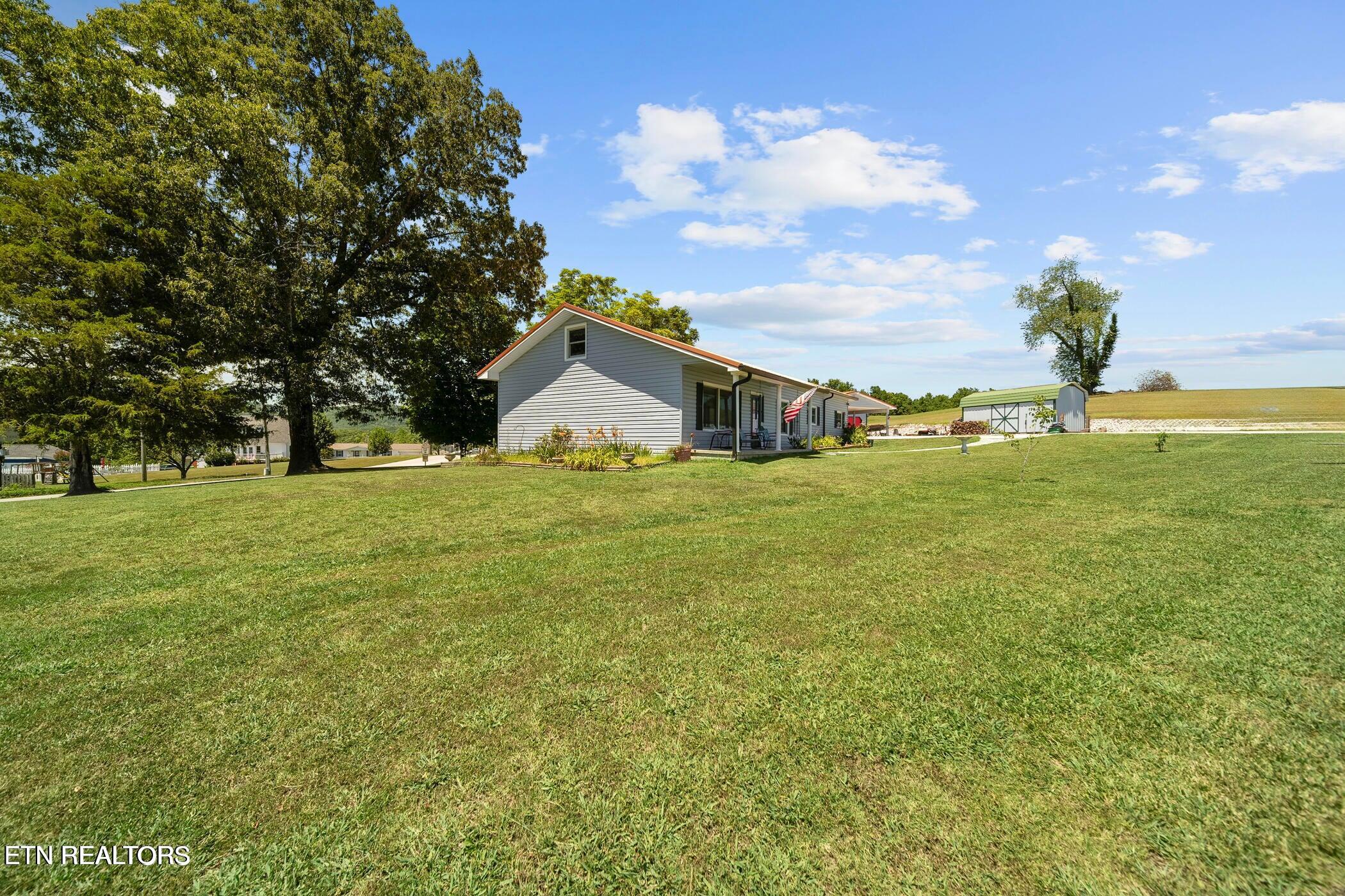 1016 Swan Pond Circle Road Harriman TN 37748