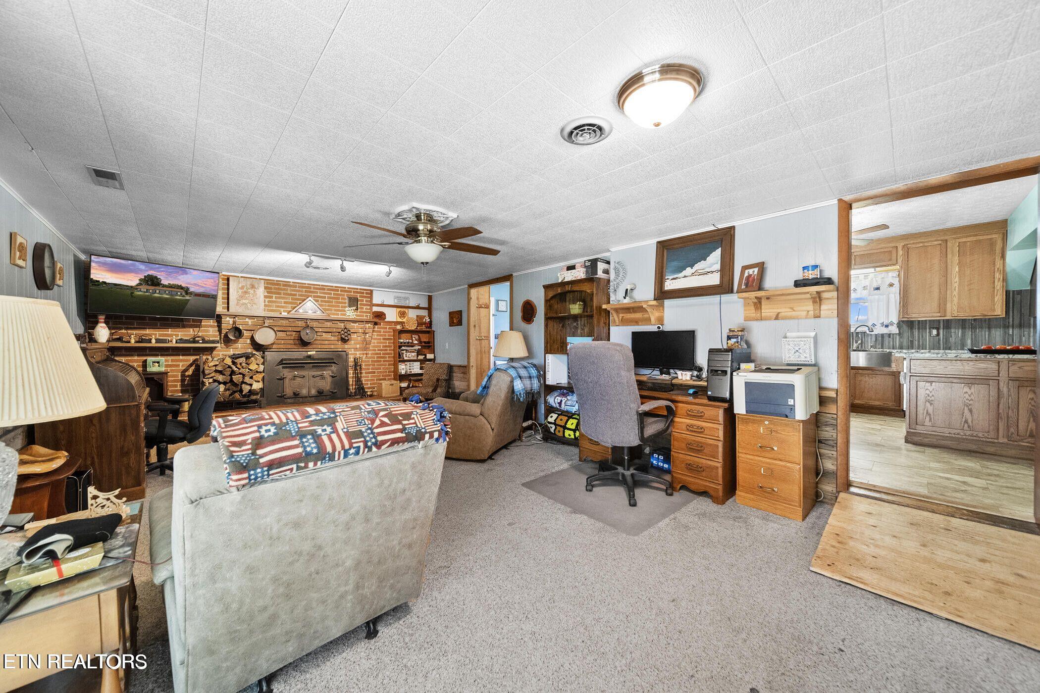 1016 Swan Pond Circle Road Harriman TN 37748
