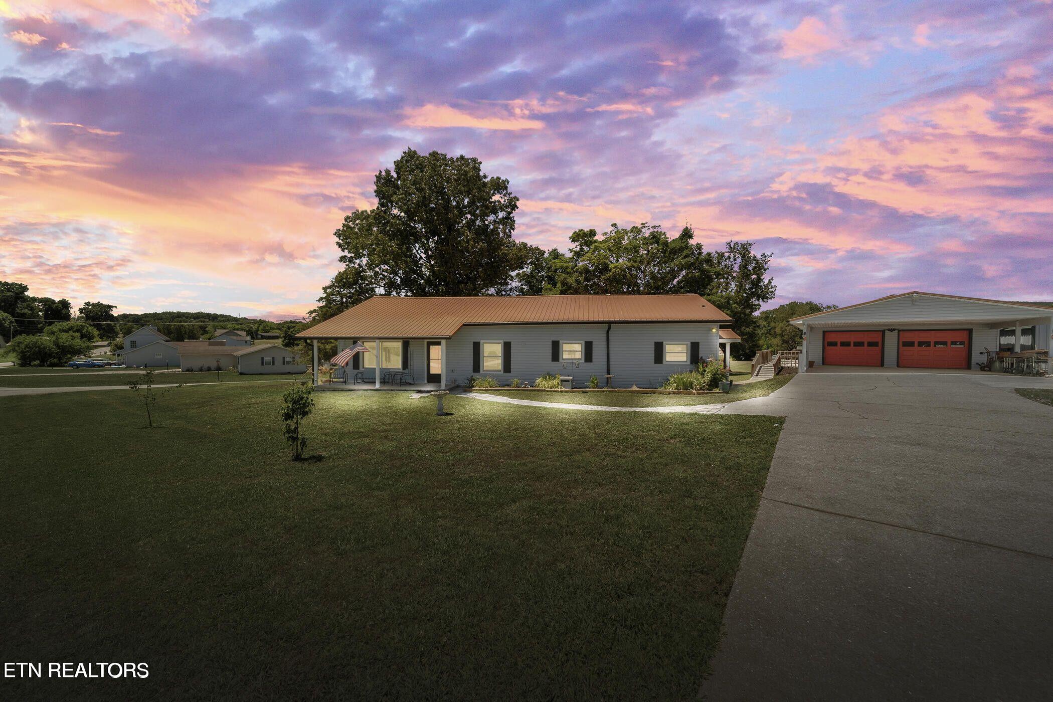 1016 Swan Pond Circle Road Harriman TN 37748