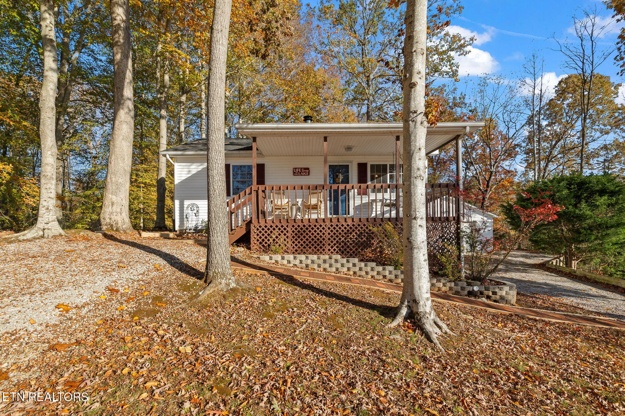 107 Lakeview Spur Byrdstown TN 38549