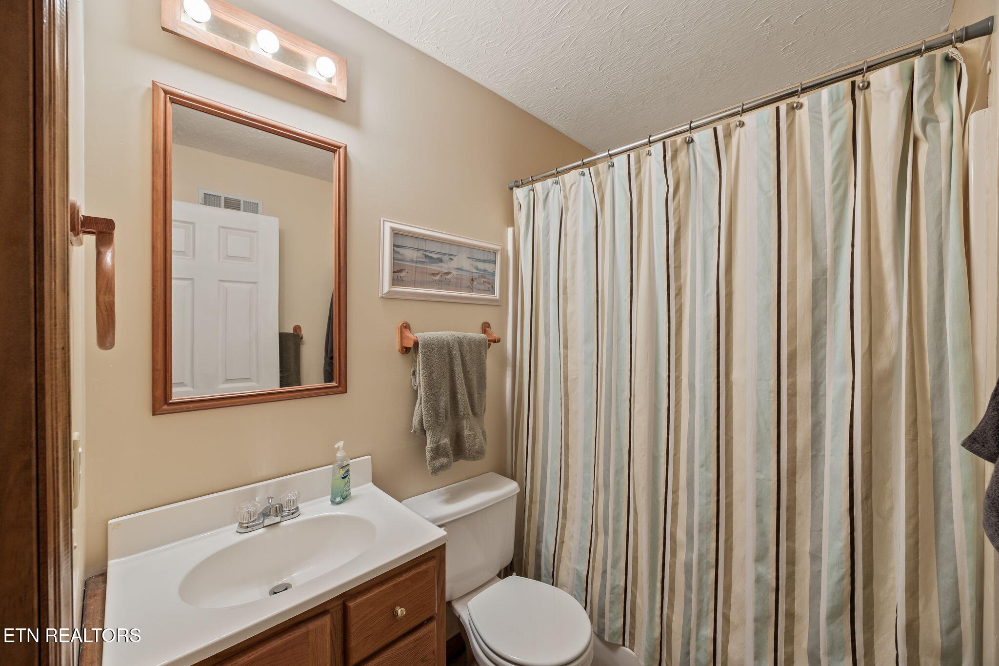 107 Lakeview Spur Byrdstown TN 38549
