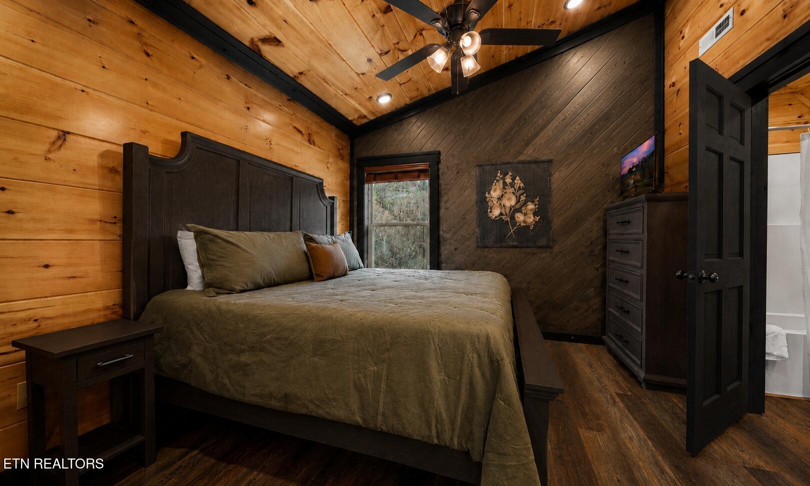 1523 Rainbow Ridge Way Sevierville TN 37862