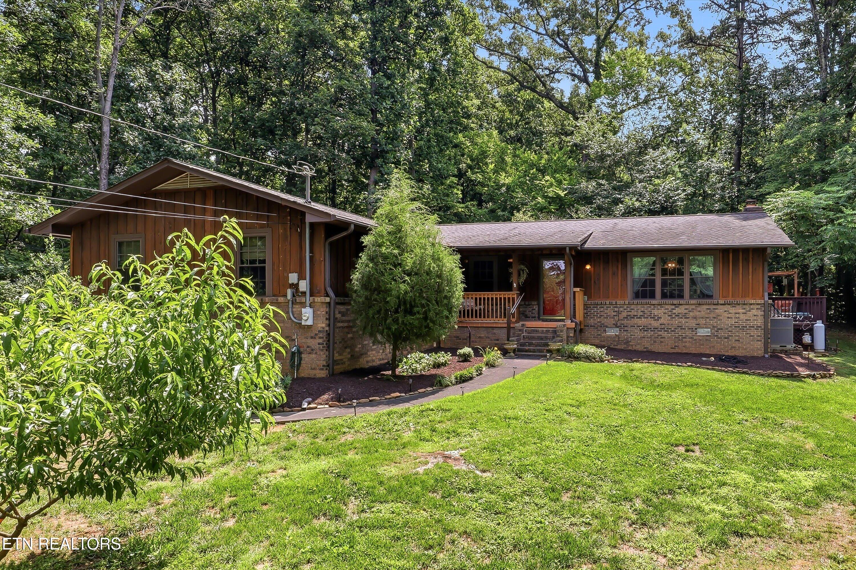 2337 Evergreen Road Louisville TN 37777