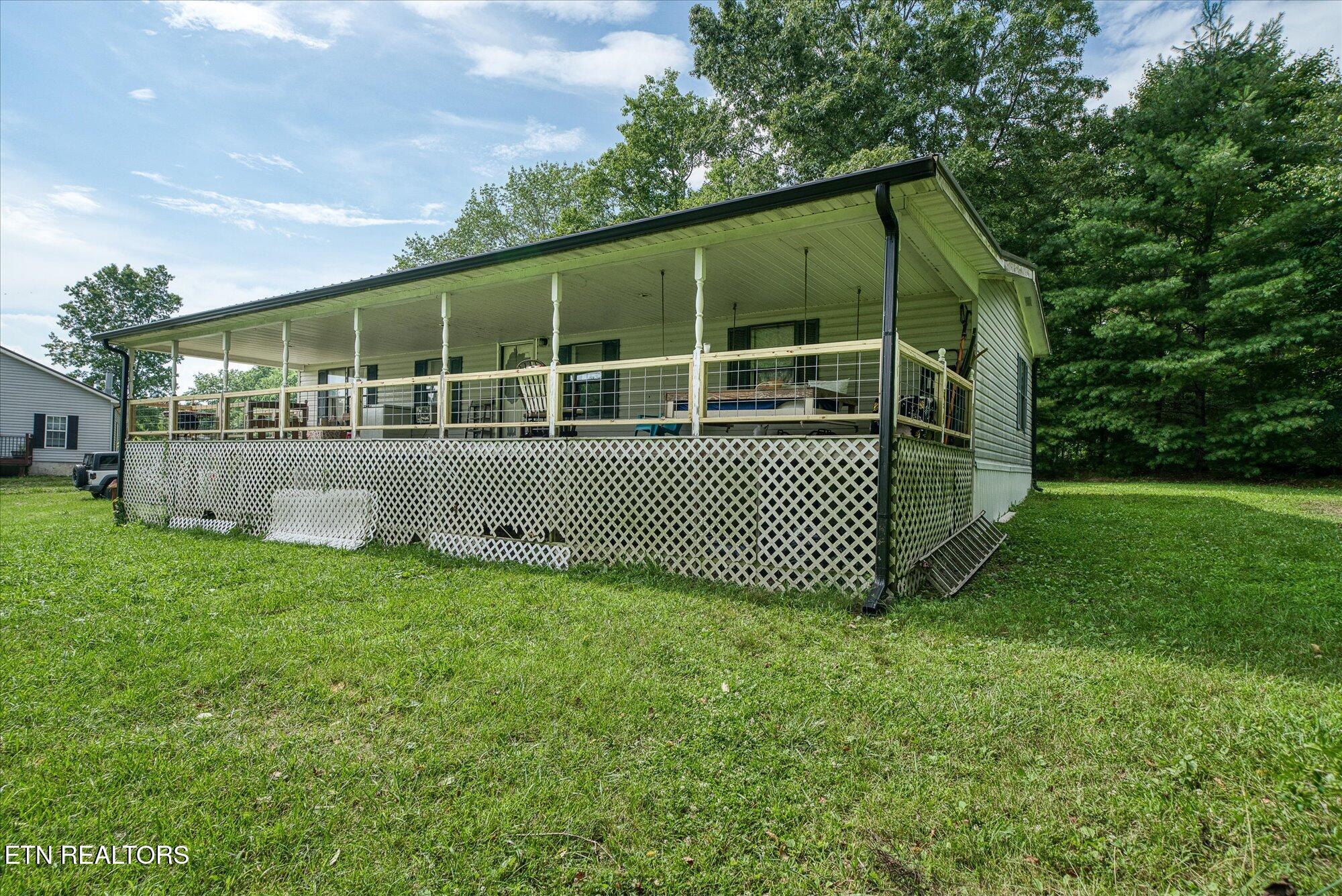 2152 Alloway Road Grandview TN 37337
