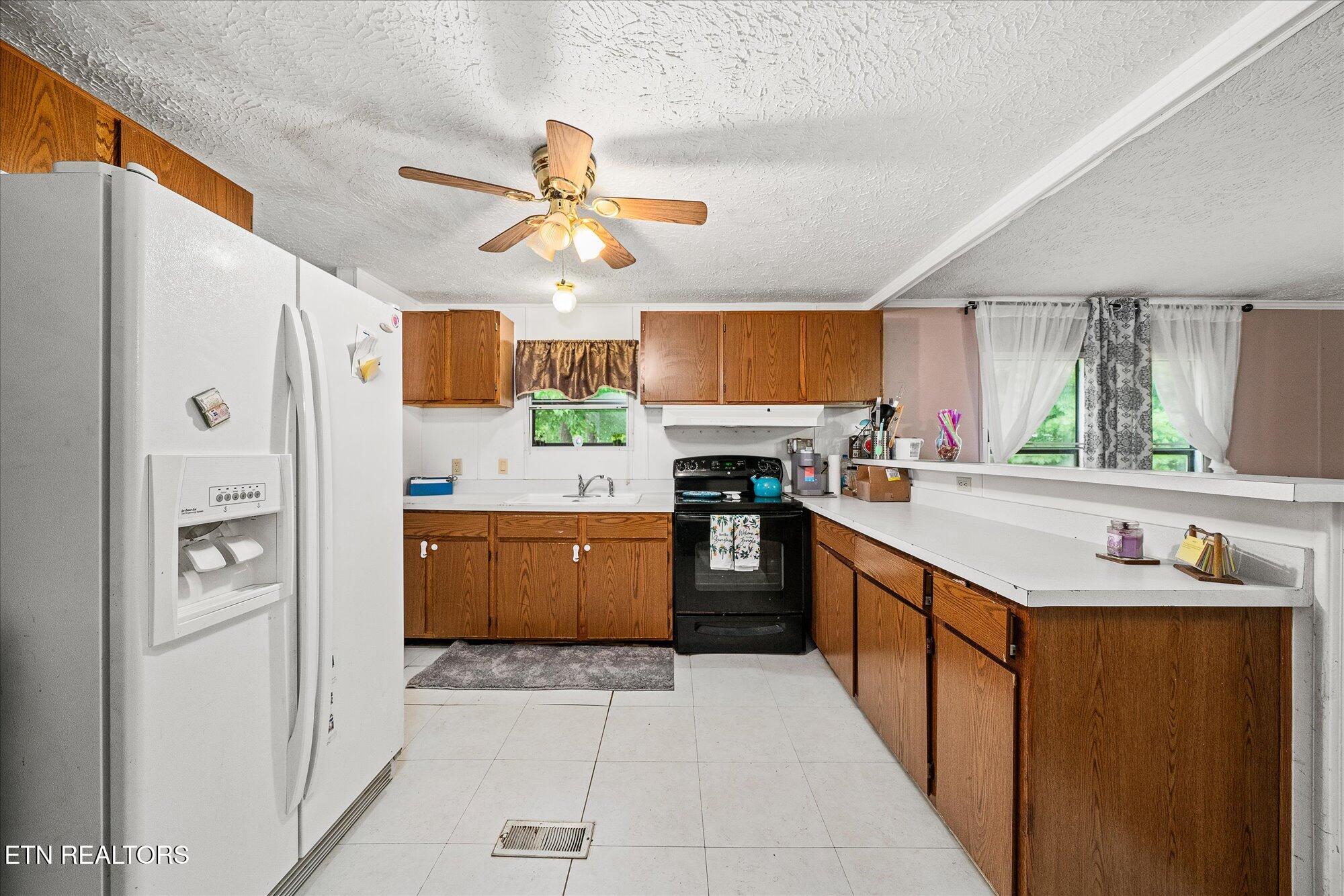 2152 Alloway Road Grandview TN 37337