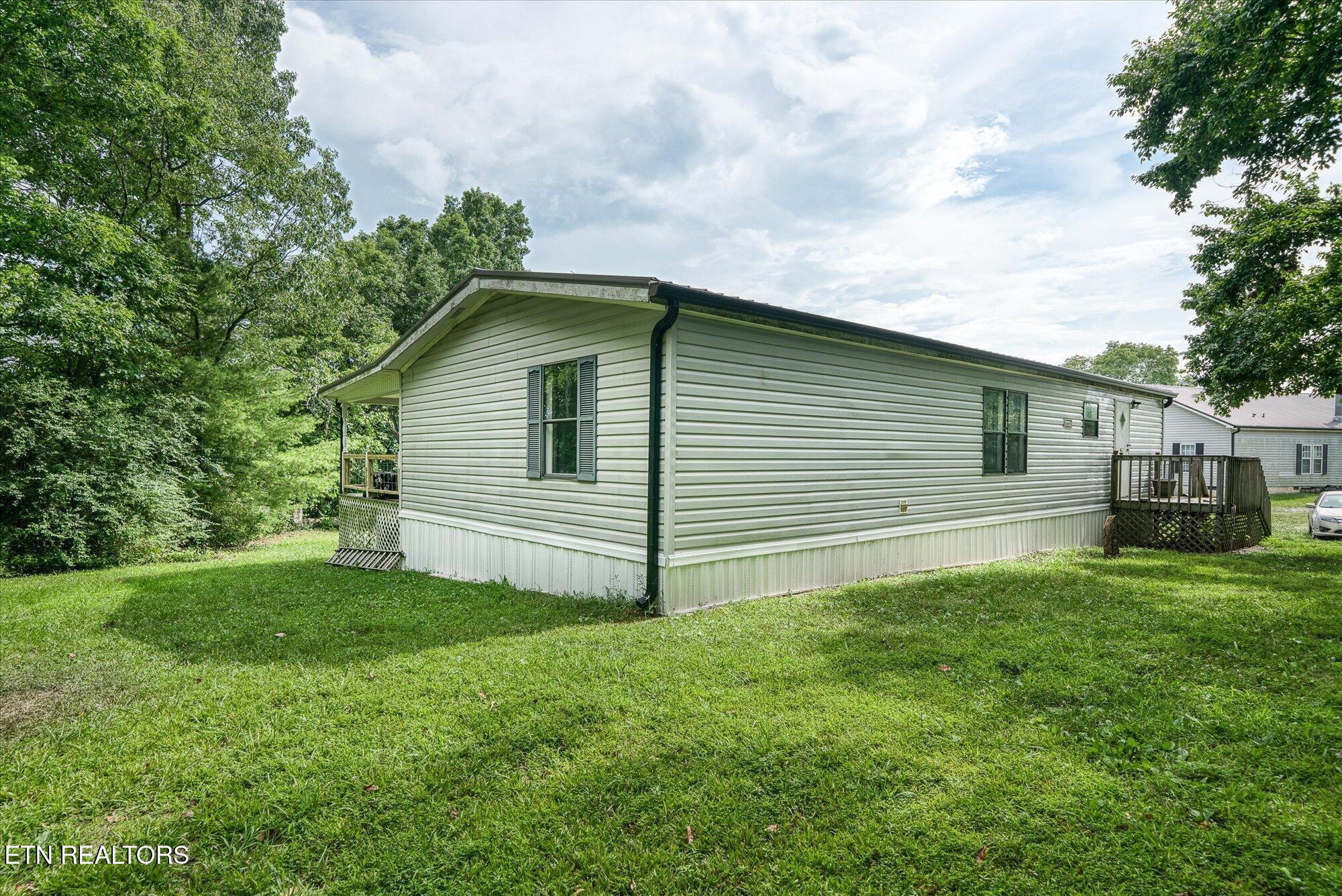 2152 Alloway Road Grandview TN 37337