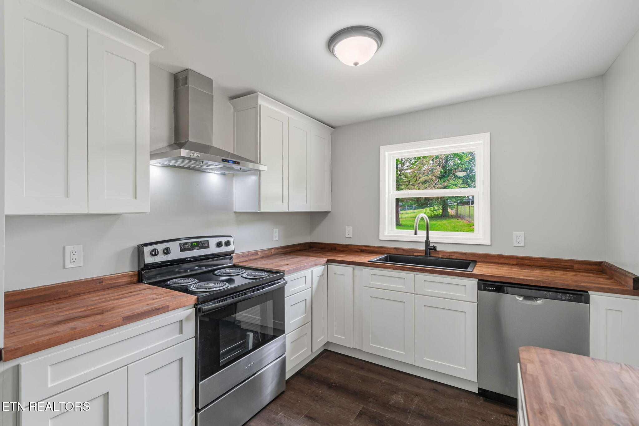 137 Scott Lane Kingston TN 37763